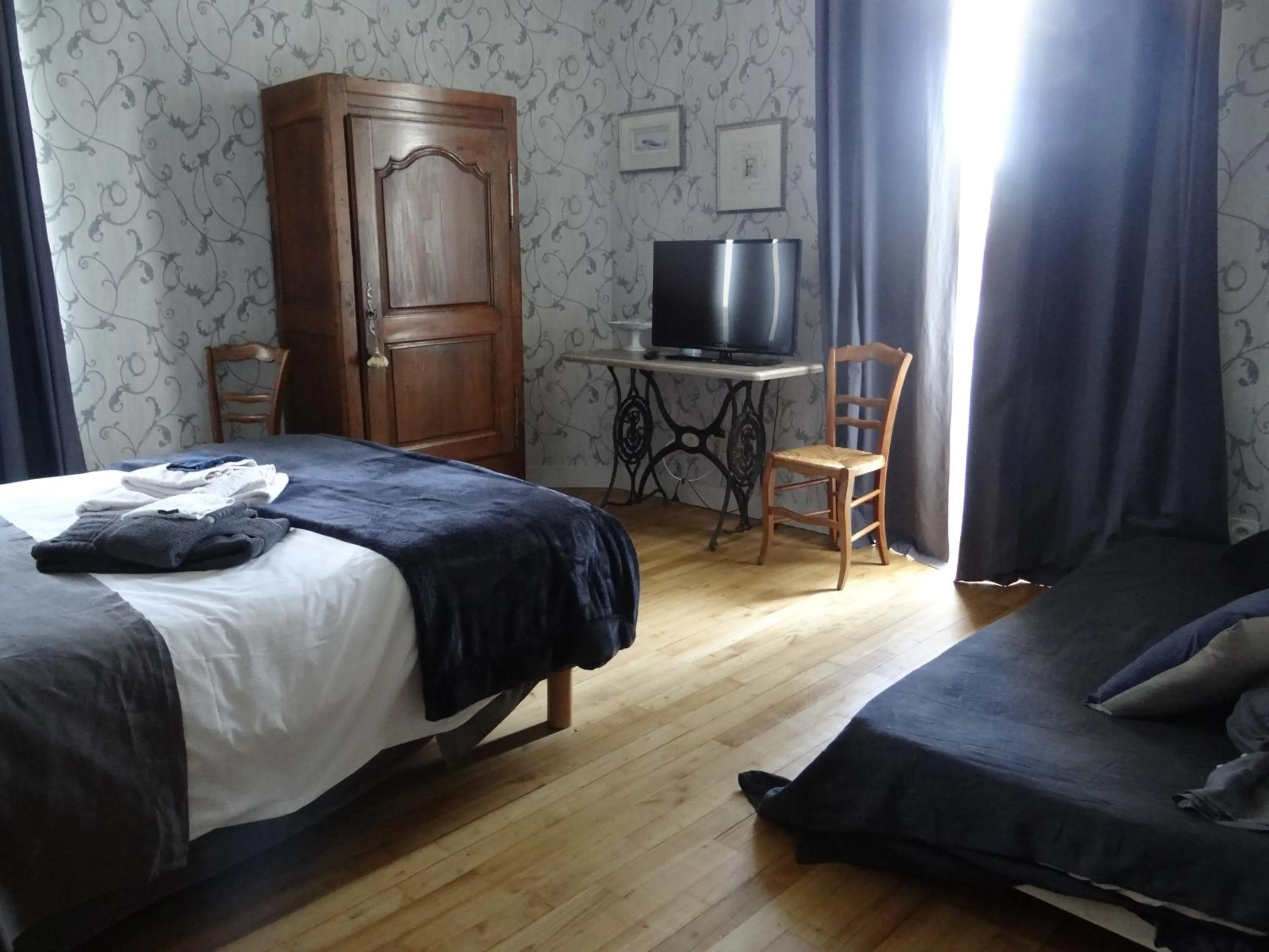 Les Tilleuls - Chambres d'hôtes - La Rochefoucauld