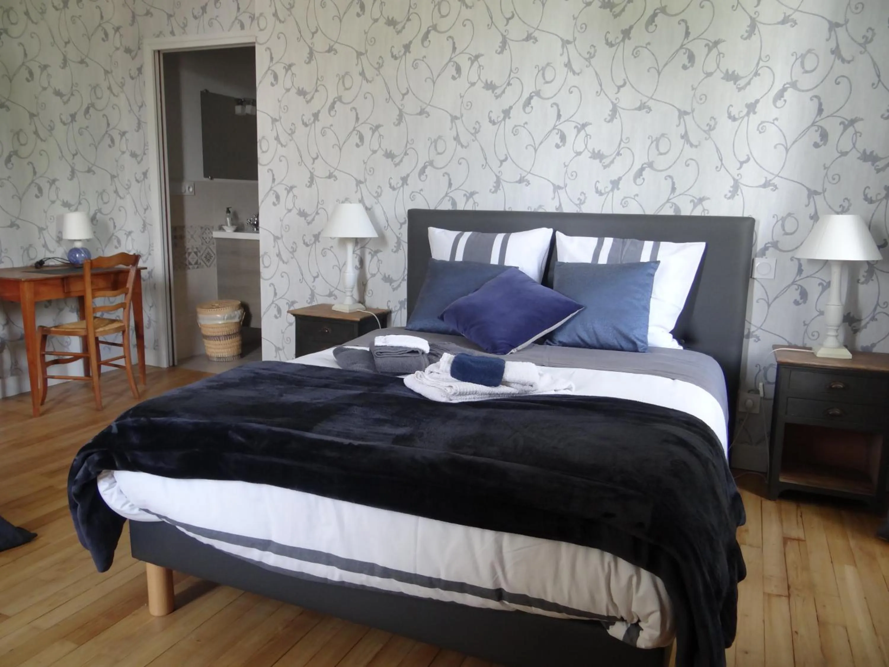 Les Tilleuls - Chambres d'hôtes - La Rochefoucauld