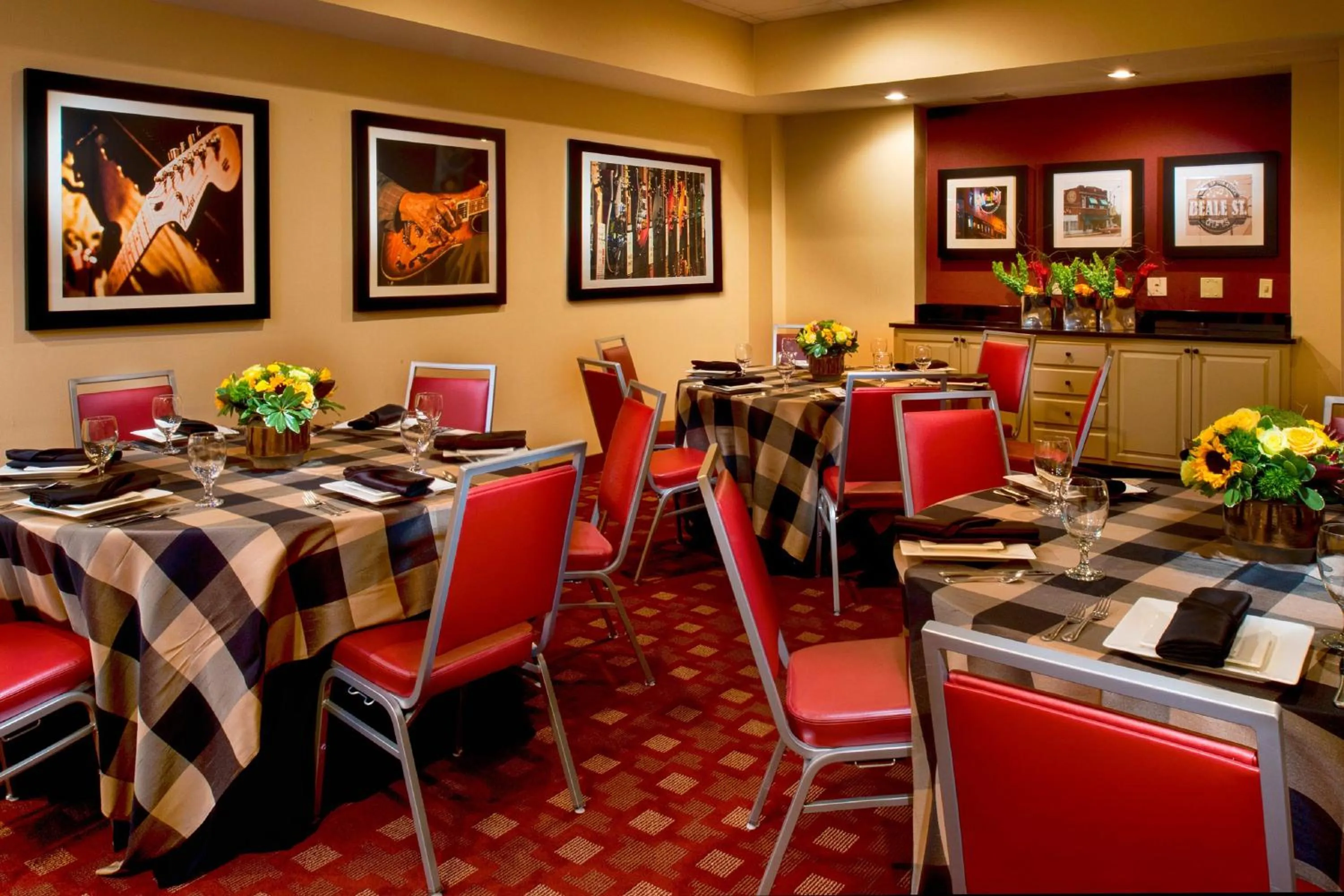 Meeting/conference room in Four Points by Sheraton Memphis East