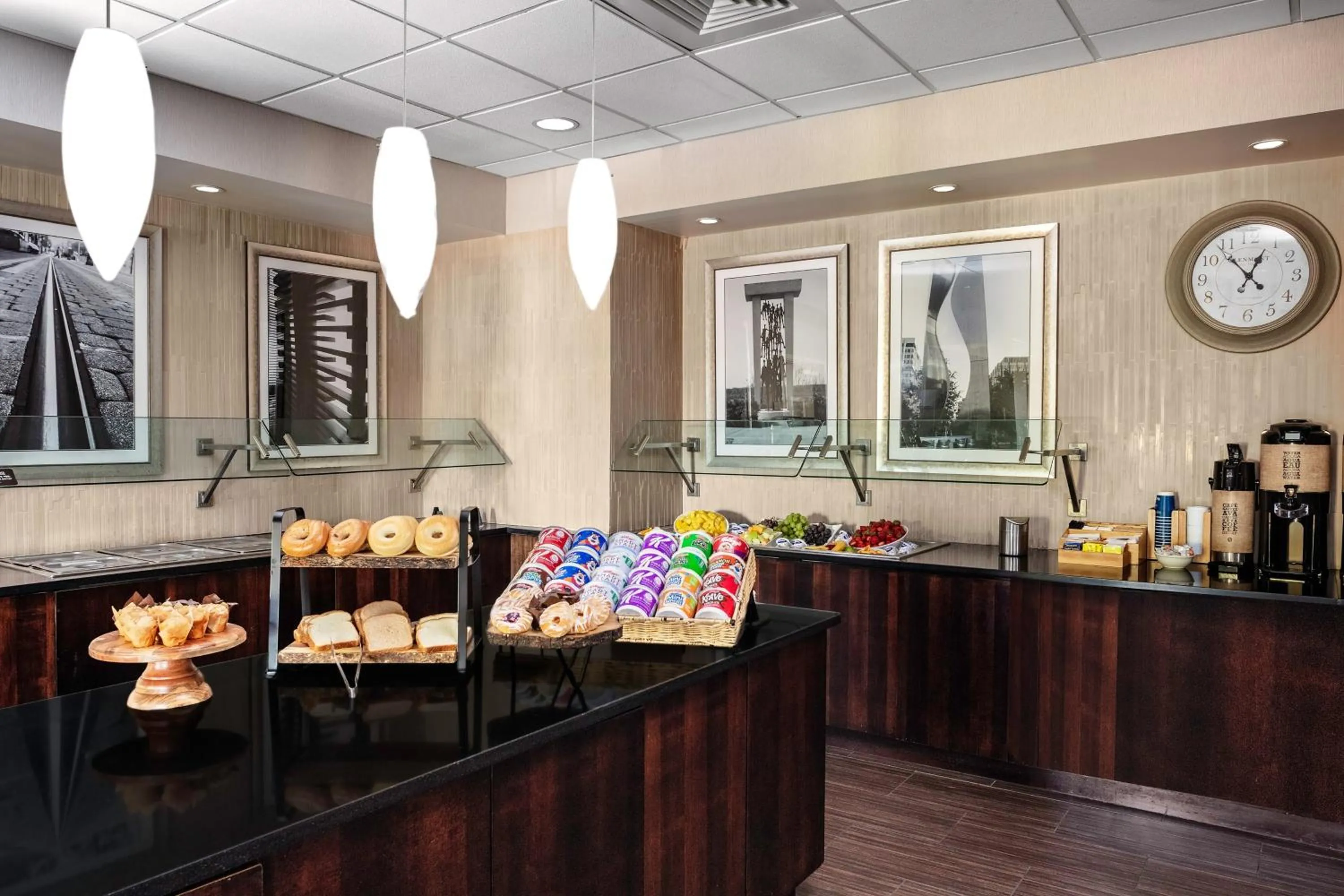 Breakfast in Four Points by Sheraton Memphis East