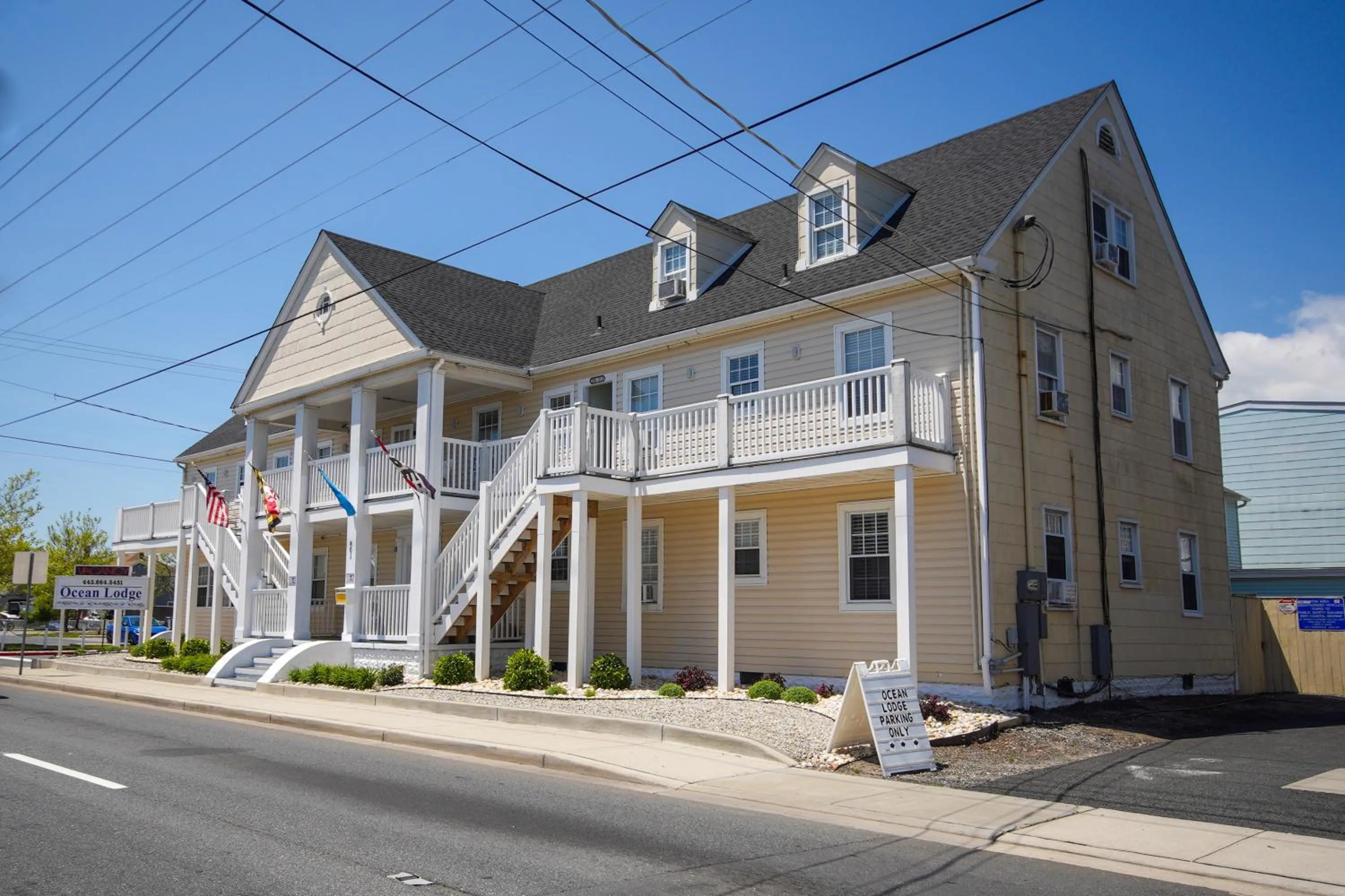 Property building in Ocean Lodge Hotel South