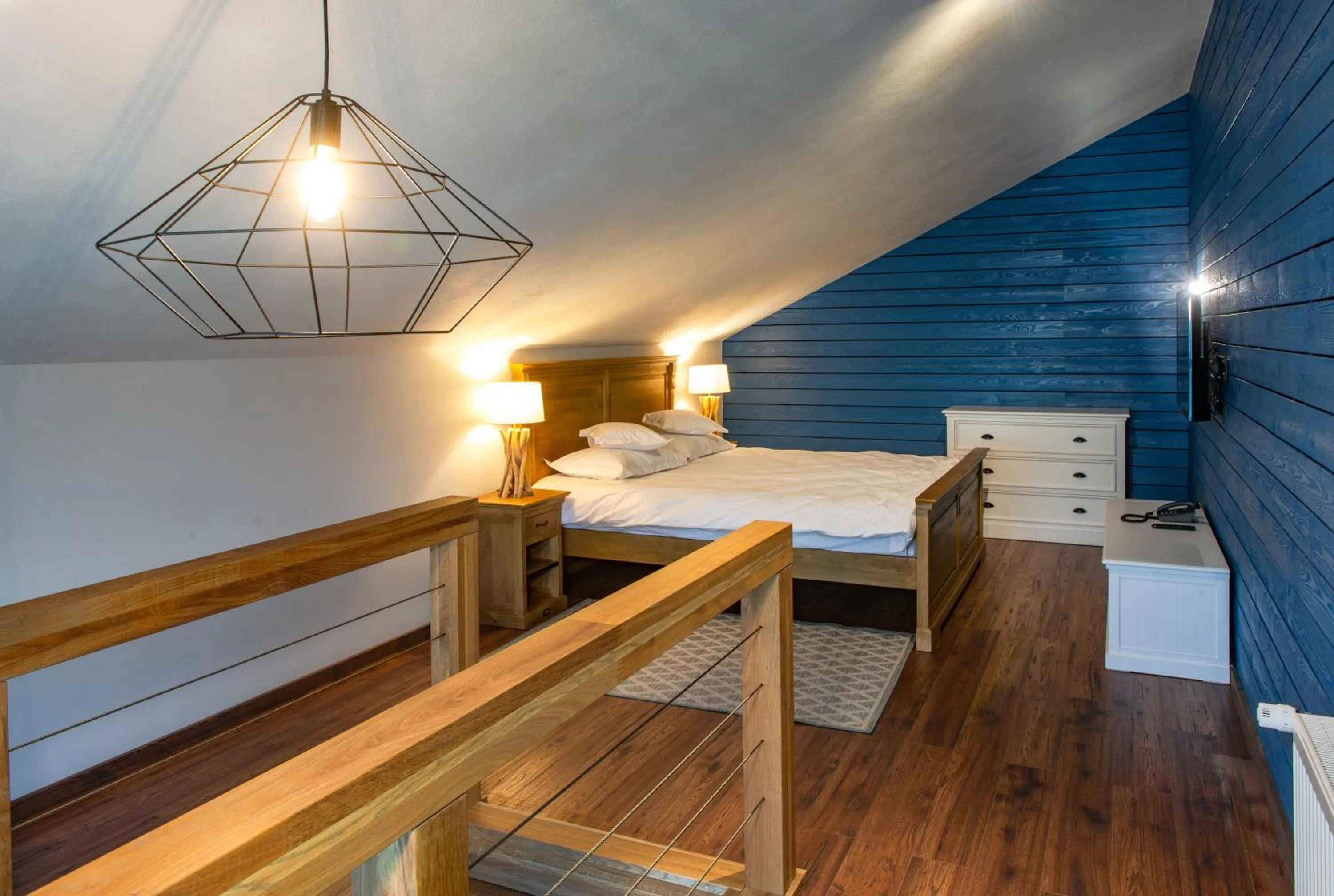 Bedroom, Bed in KABAN BOUTIQUE HOTEL - 5Star Central Villa in Vatra Dornei