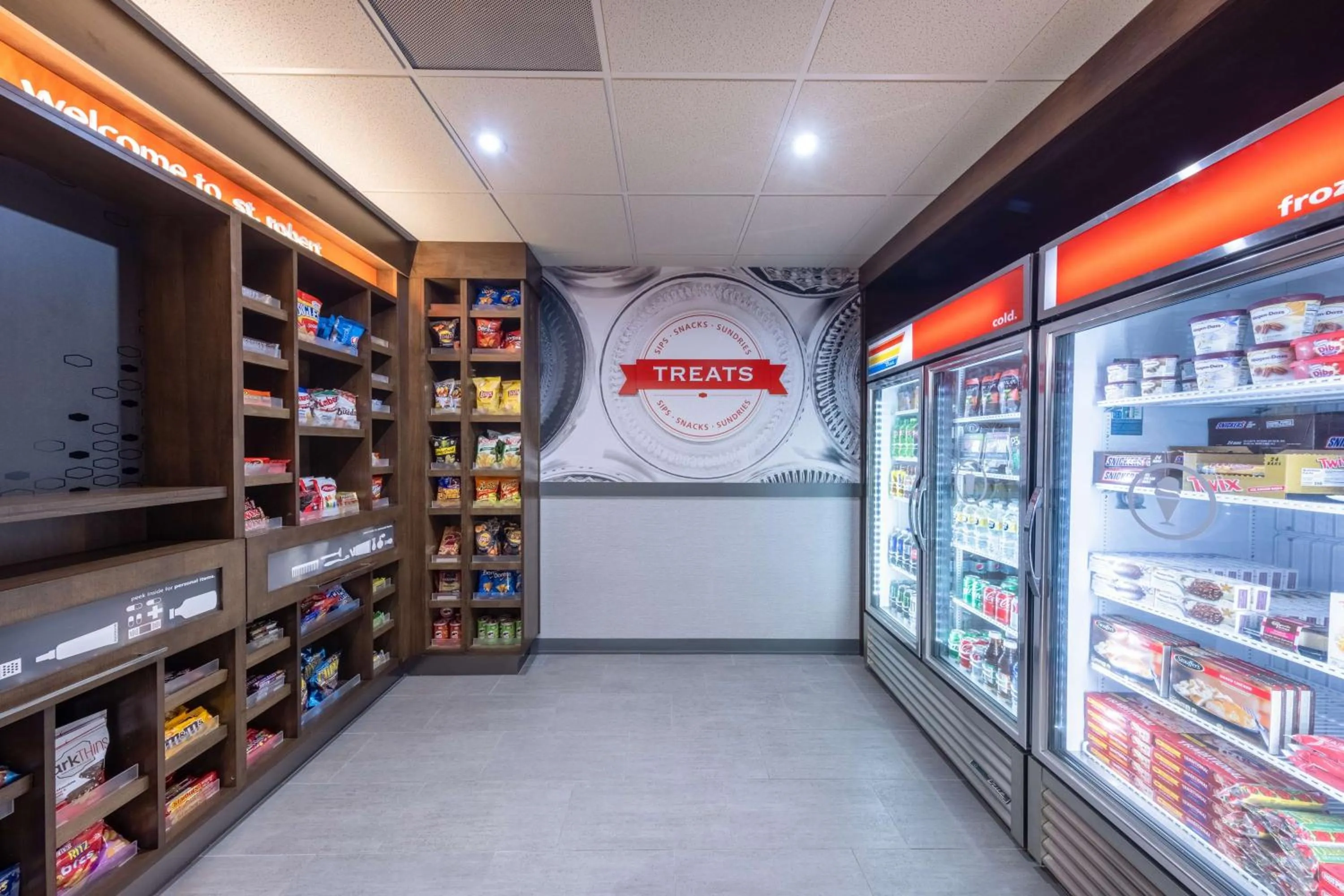 Restaurant/places to eat in Hampton Inn Saint Robert