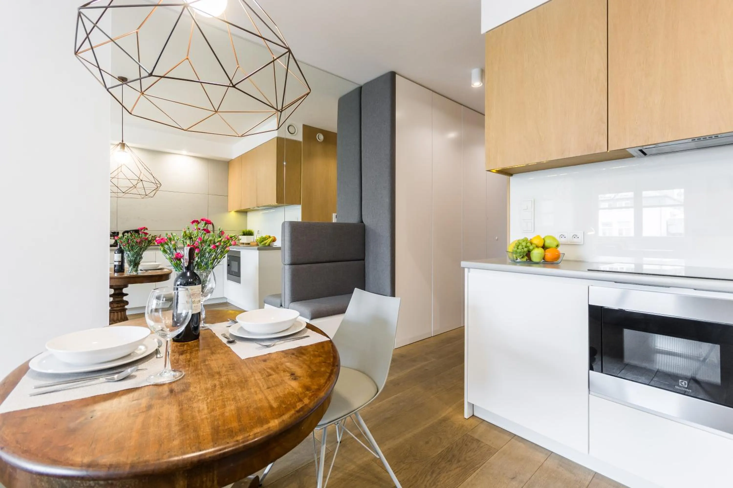 Dining area in Old Town Premium Queen`s Apartments