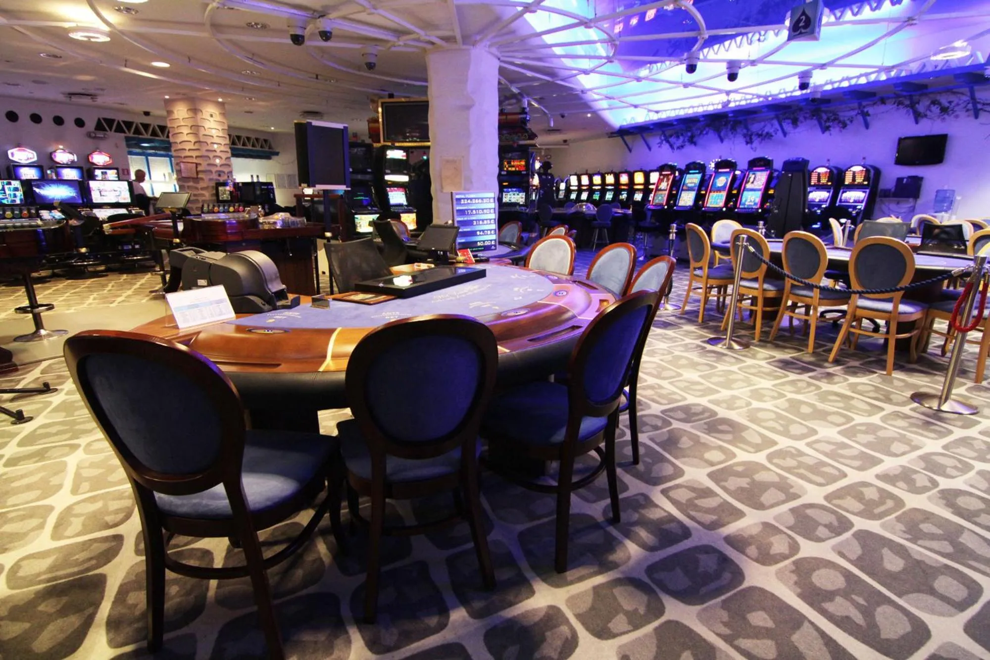 Casino in Grand Hotel Donat Superior & Wellness Center