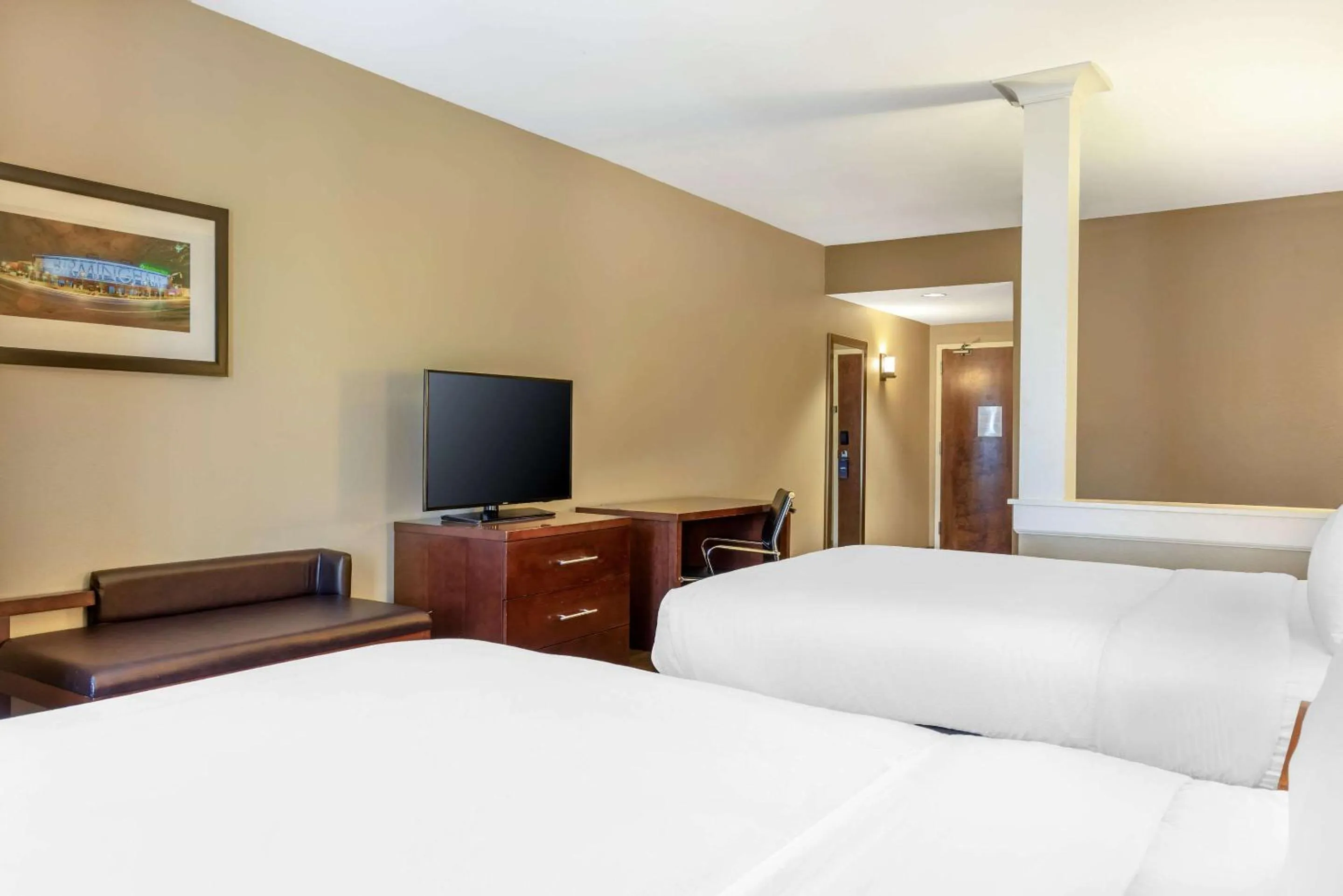 Bedroom, Bed in Comfort Inn & Suites At CrossPlex Village