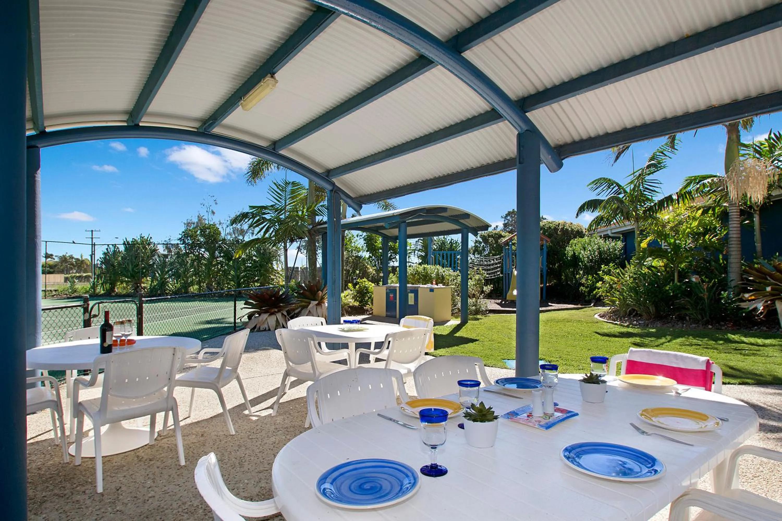 BBQ facilities in Salerno On The Beach