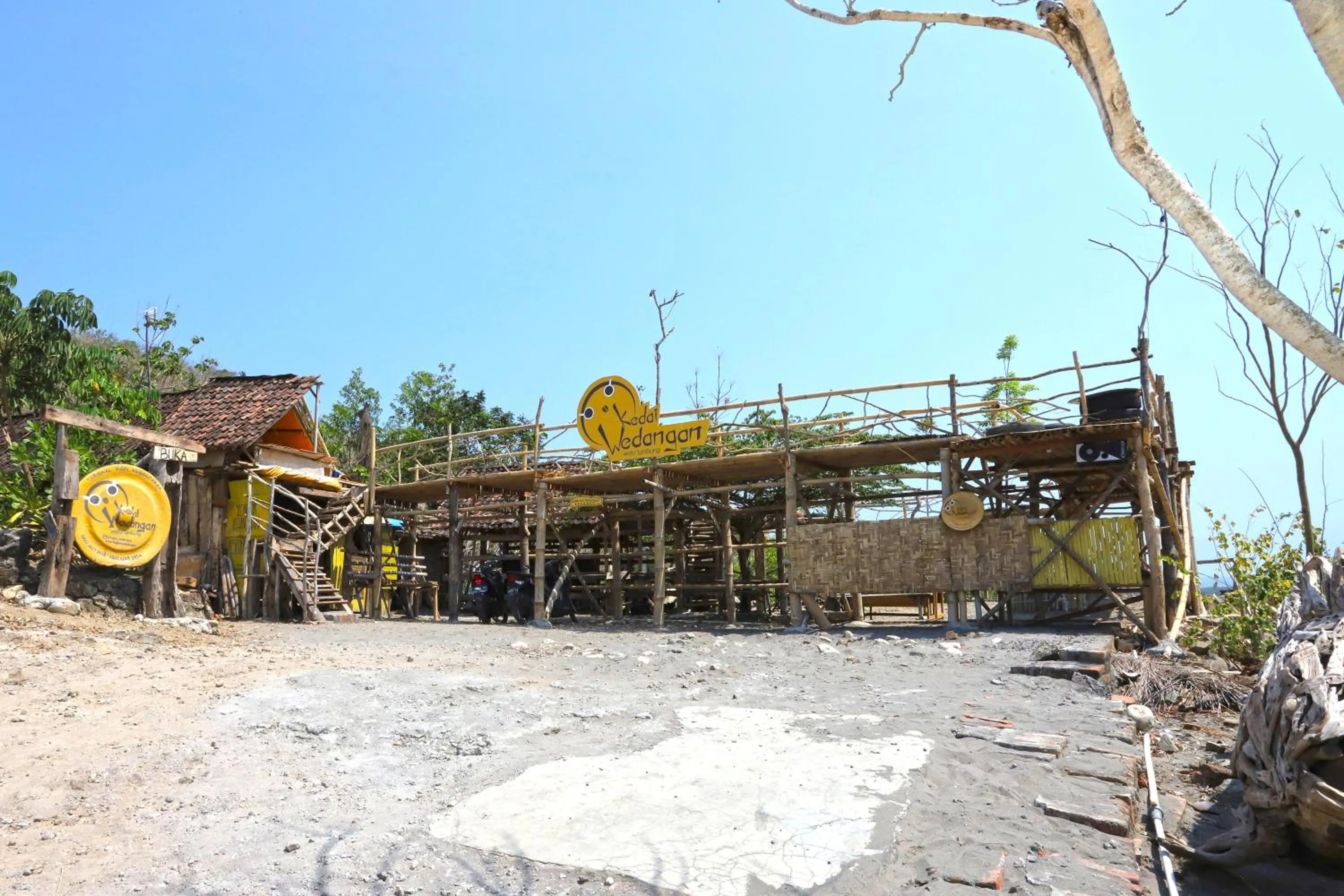 NewAlasKuliner & HomestayWatulumbung