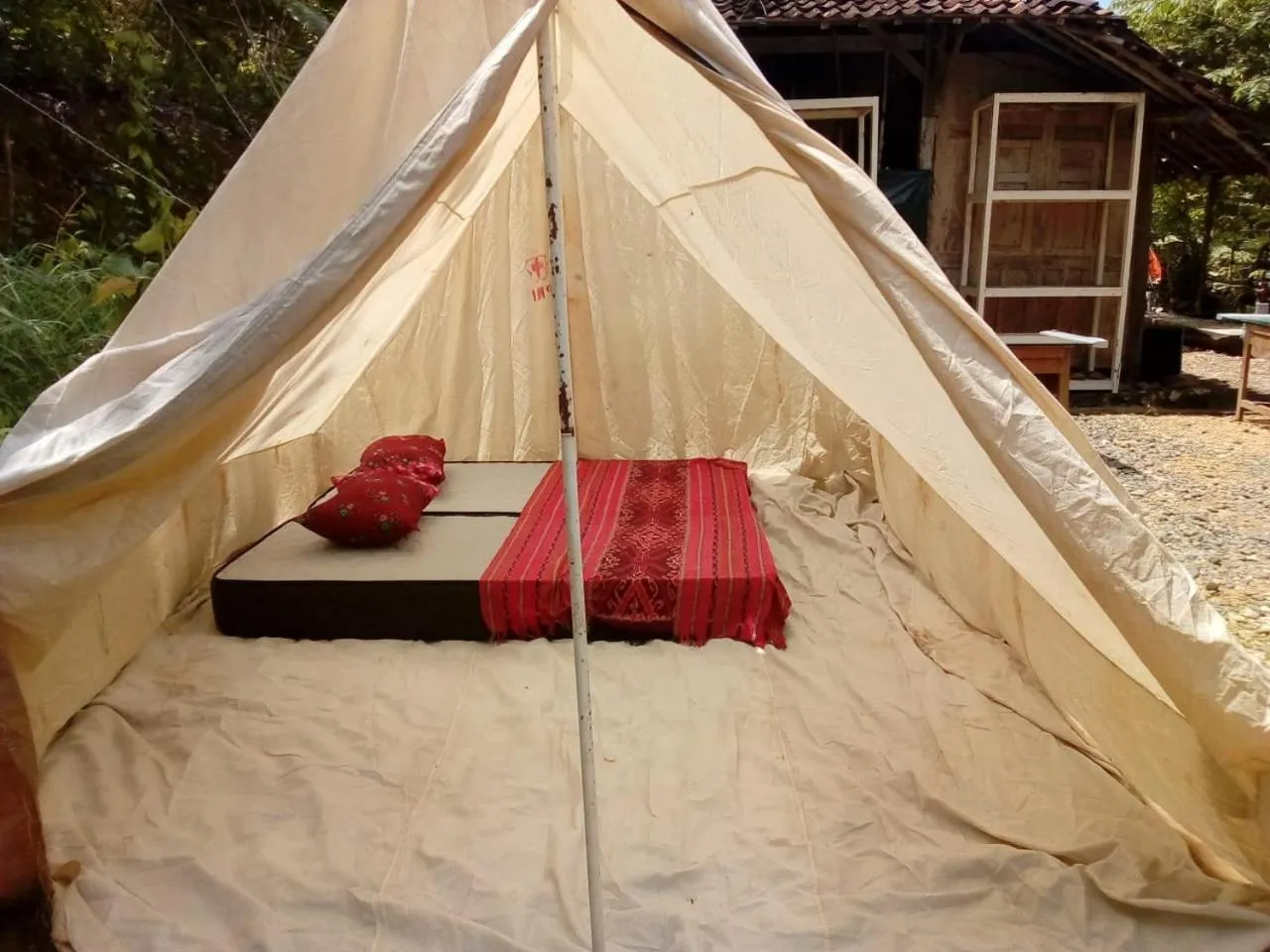 NewAlasKuliner & HomestayWatulumbung