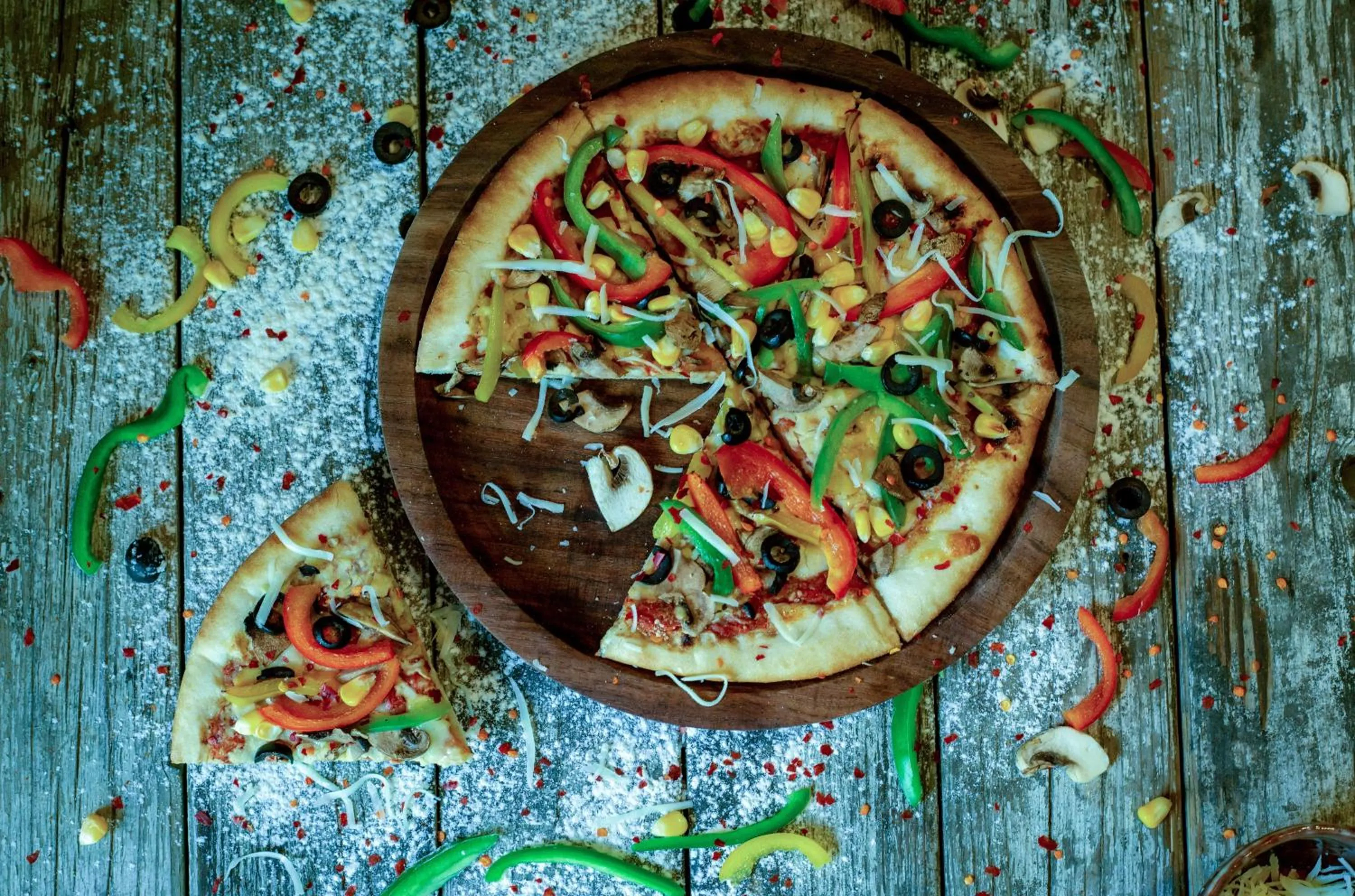 Restaurant/places to eat in Holiday Inn Express Bengaluru Yeshwantpur by IHG