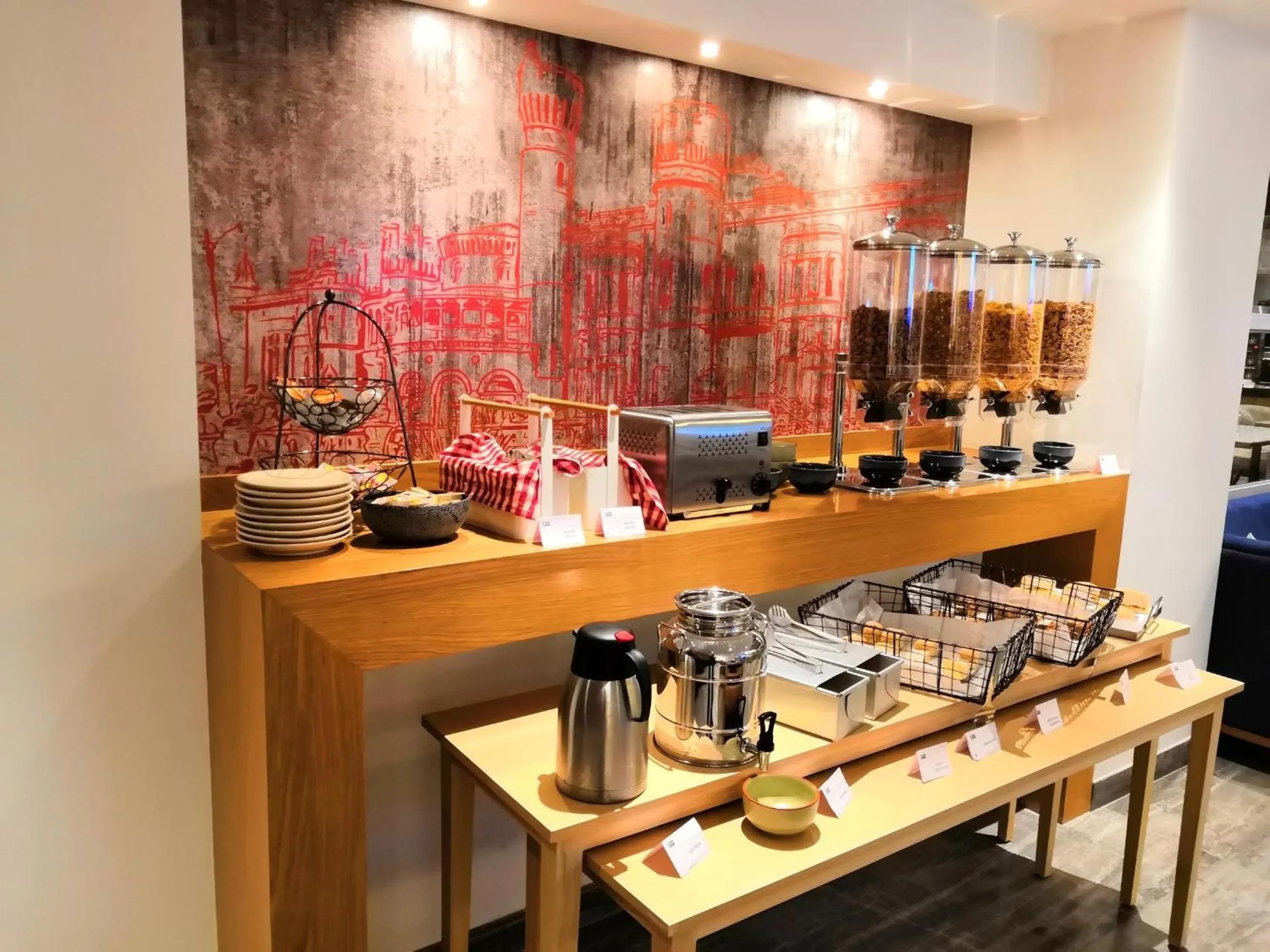 Buffet breakfast in Holiday Inn Express Bengaluru Yeshwantpur by IHG