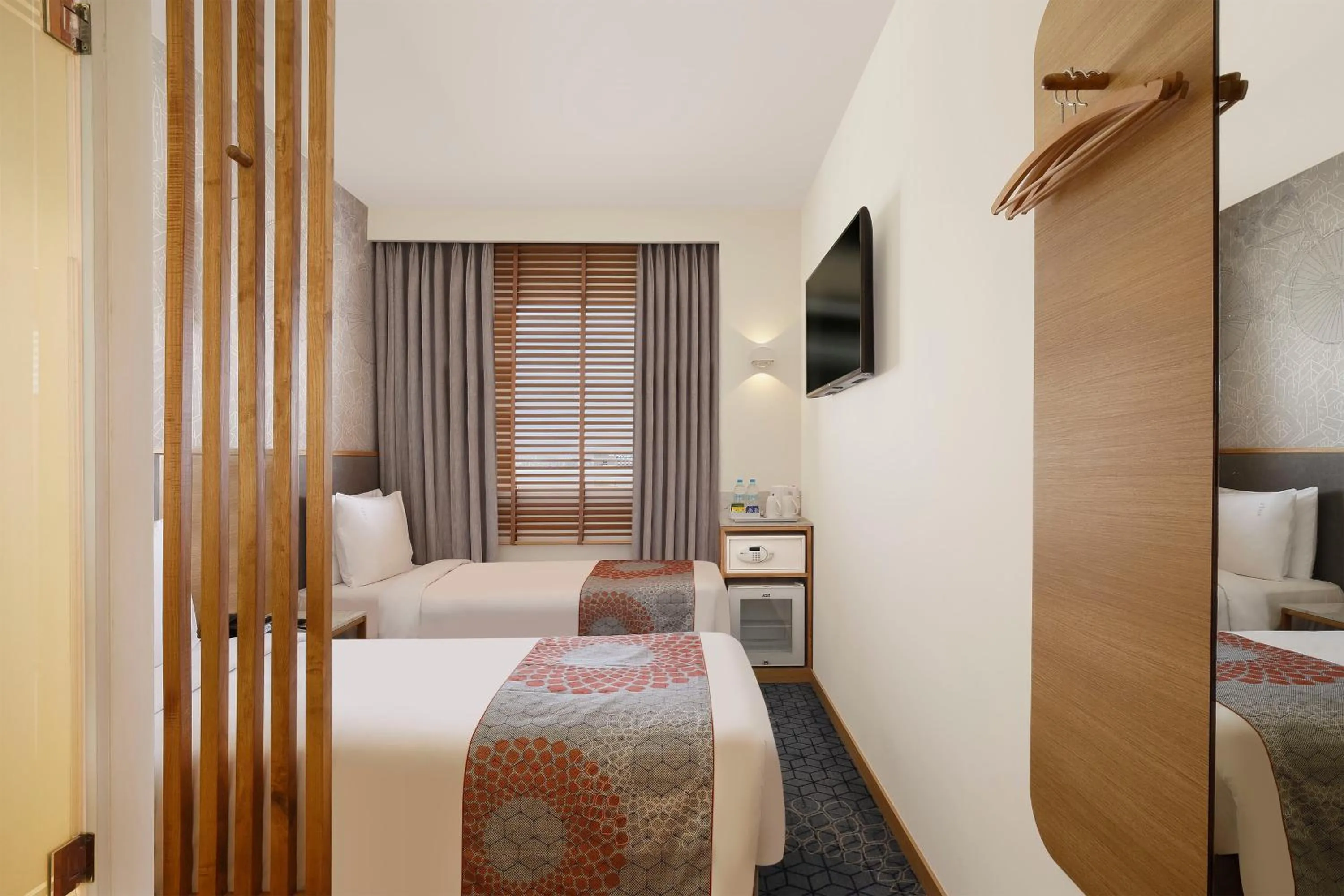 Bed in Holiday Inn Express Bengaluru Yeshwantpur by IHG