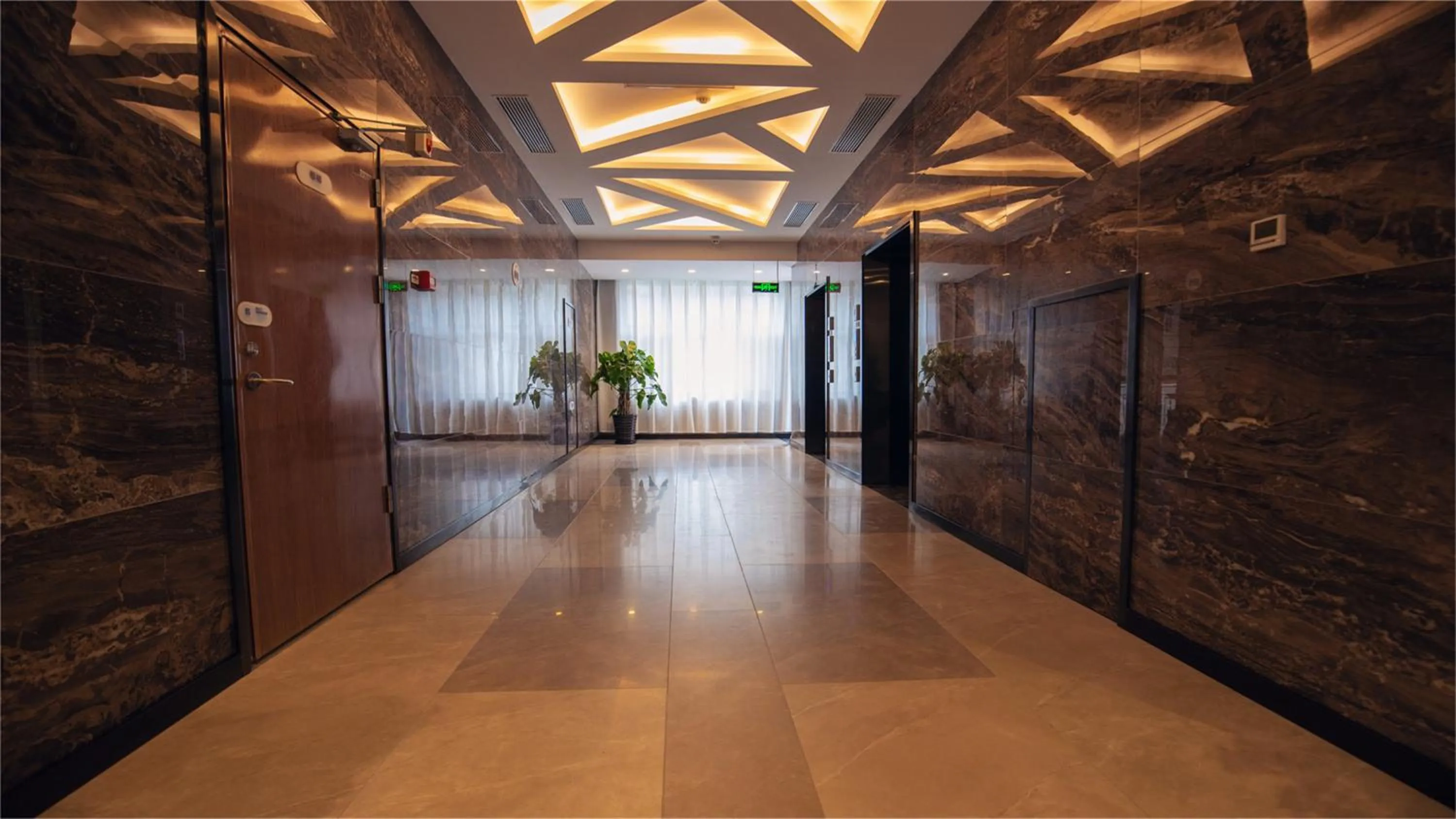 Lobby or reception in Holiday Inn Express Tianshui City Center