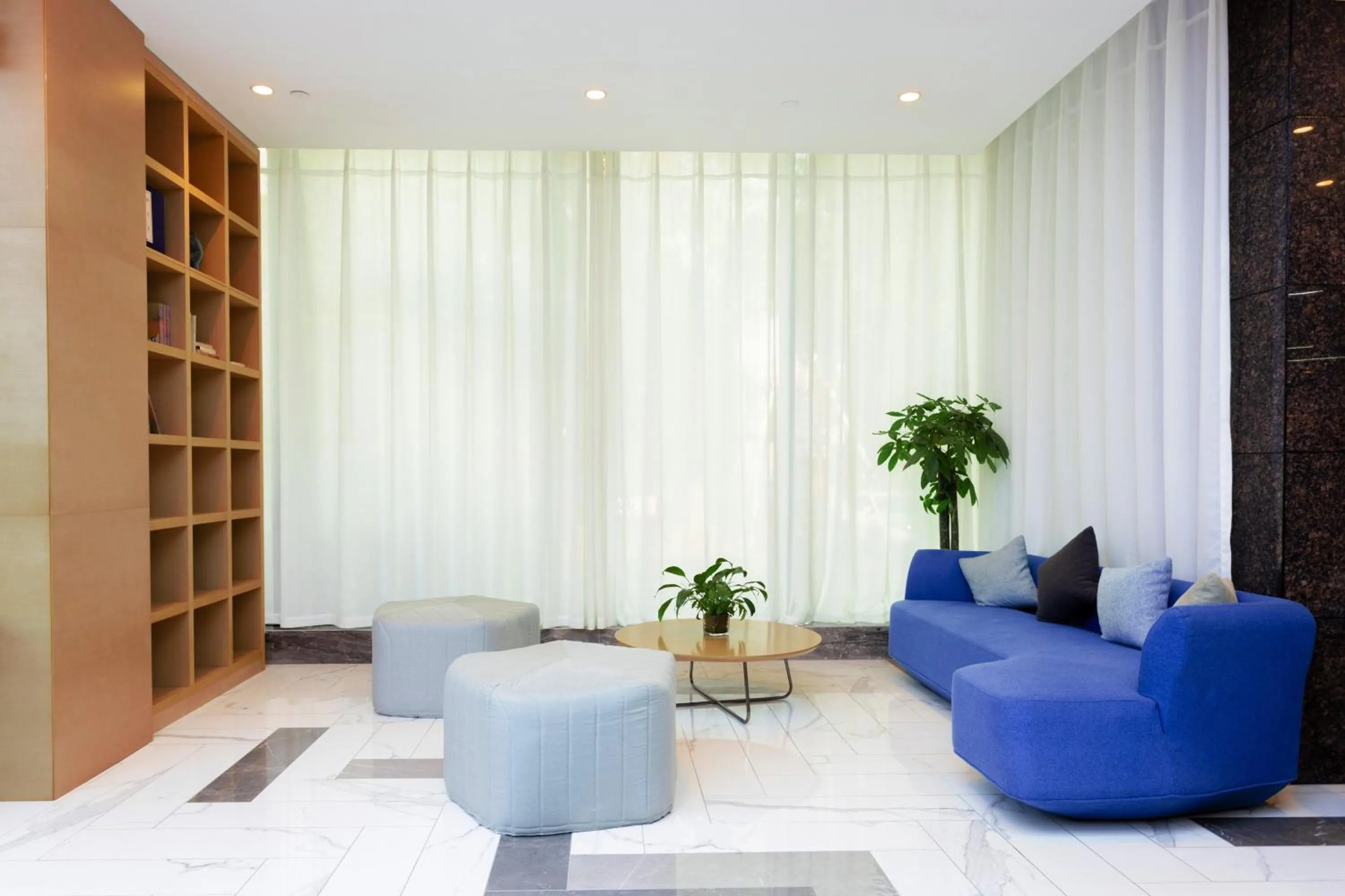 Property building, Seating Area in Holiday Inn Express Tianshui City Center