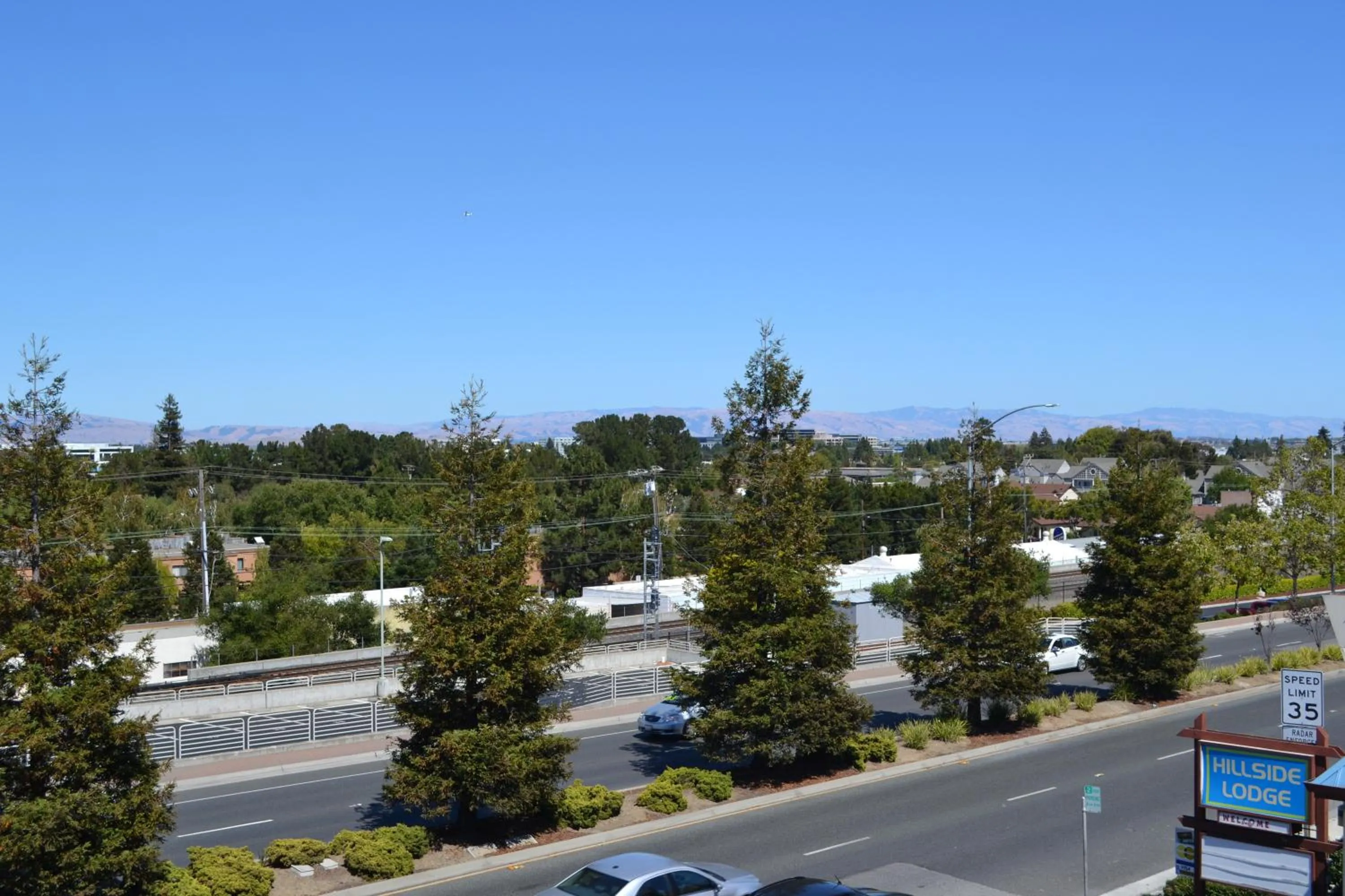 Facade/entrance in Silicon Valley Inn