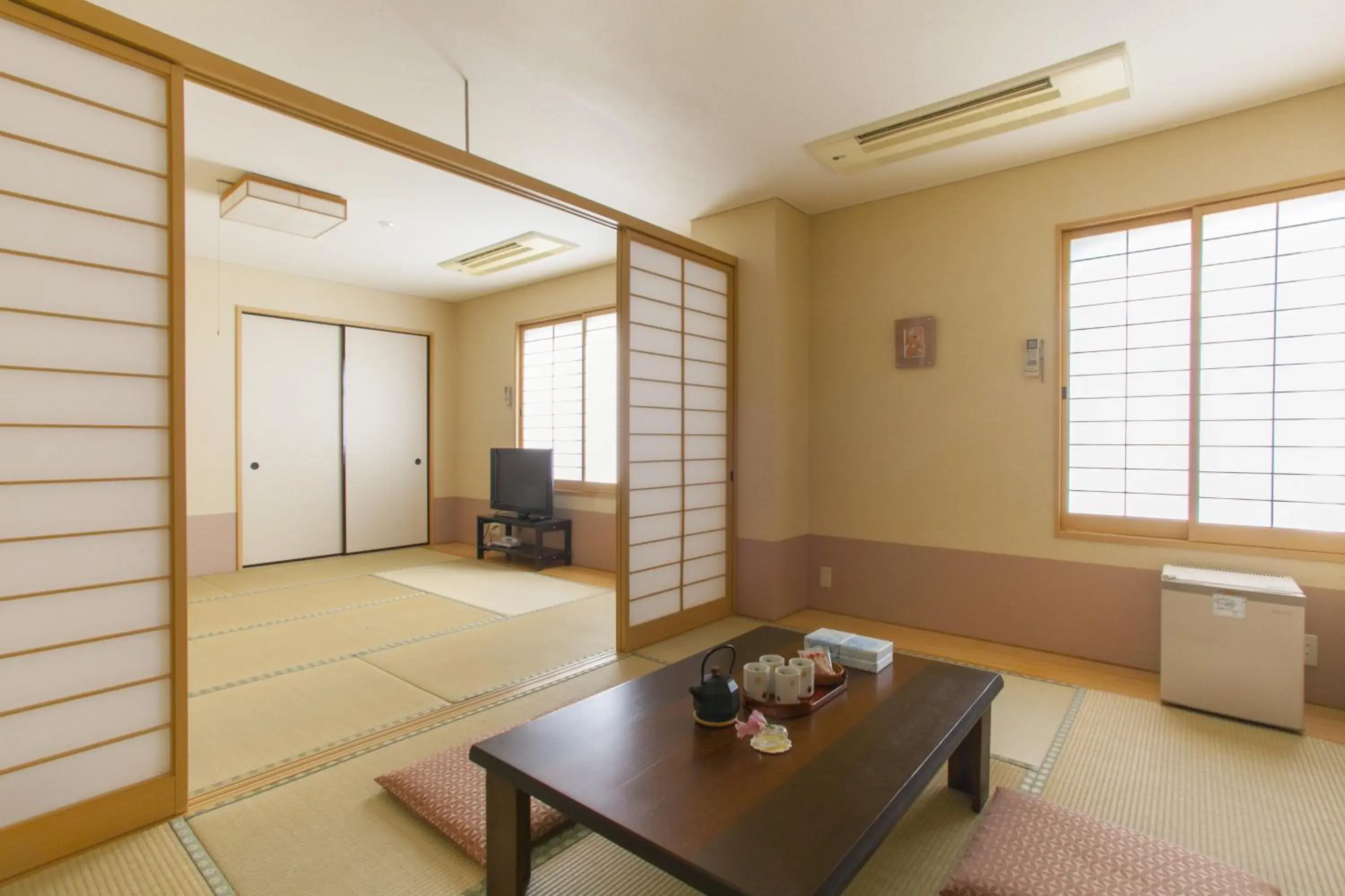 Japanese-Style Room in Towa Ryokan Japanese-Style Room in Towa Ryokan