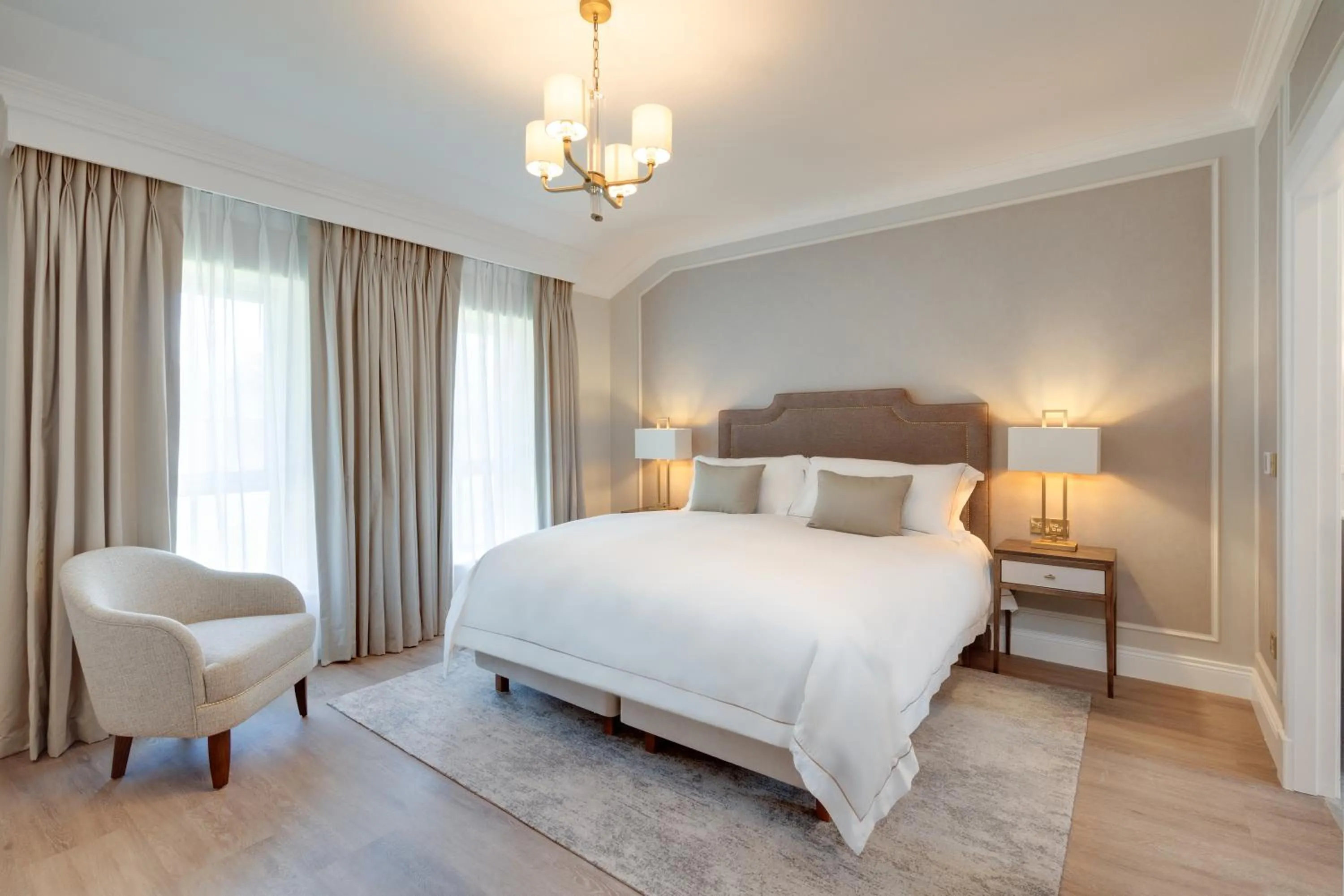 Photo of the whole room, Bed in Glenlo Abbey Hotel