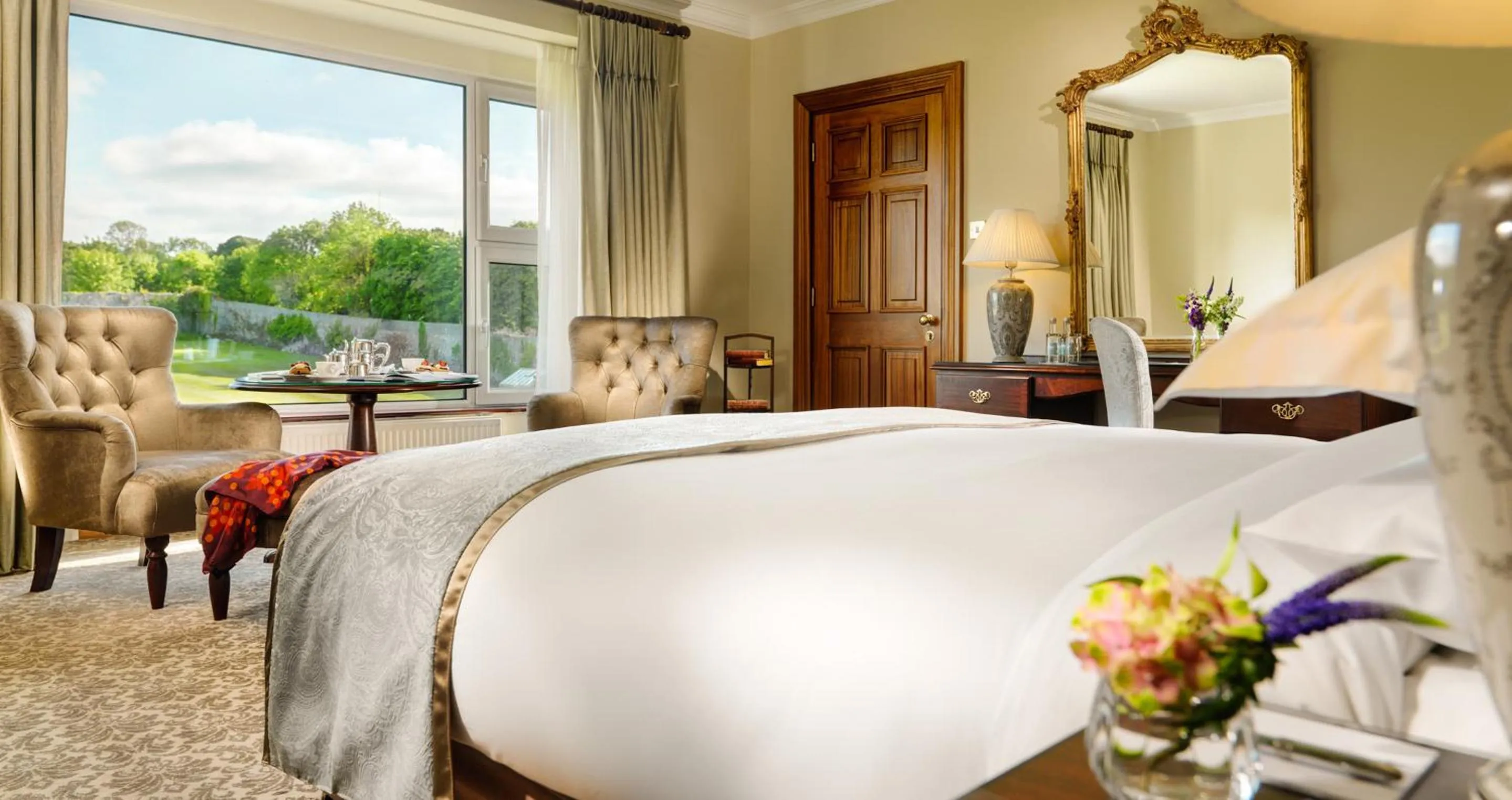 Bedroom, Bed in Glenlo Abbey Hotel