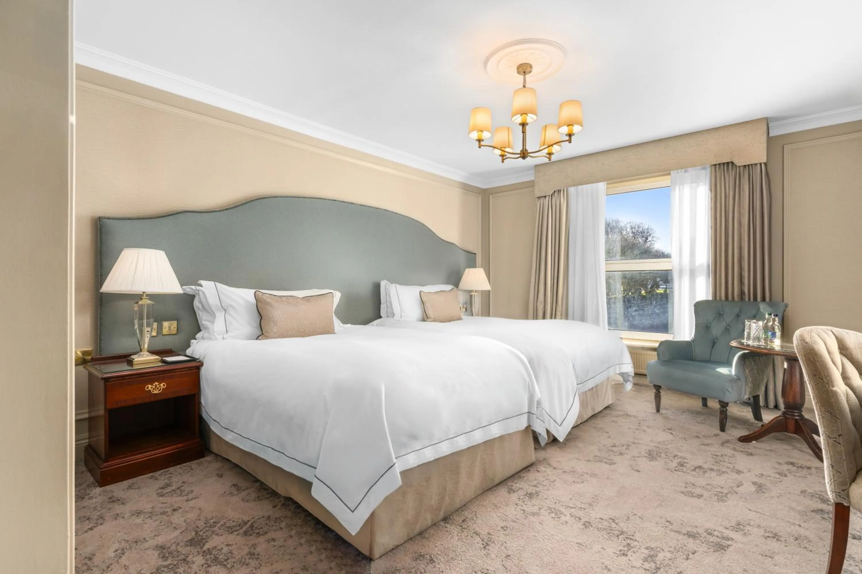 Bedroom, Bed in Glenlo Abbey Hotel