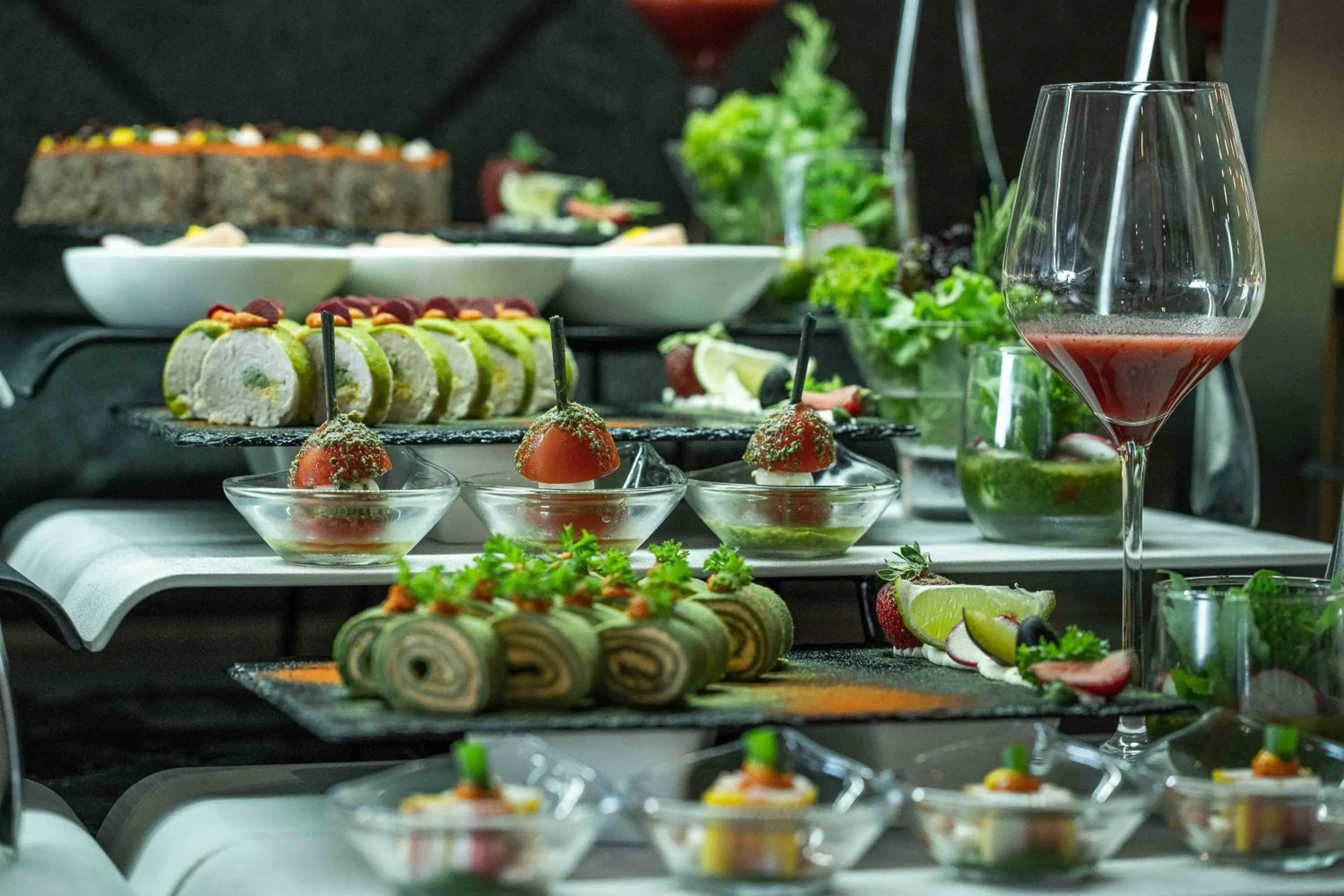 Food and drinks in HVD Reina del Mar - Premium Spa Service & Free Parking