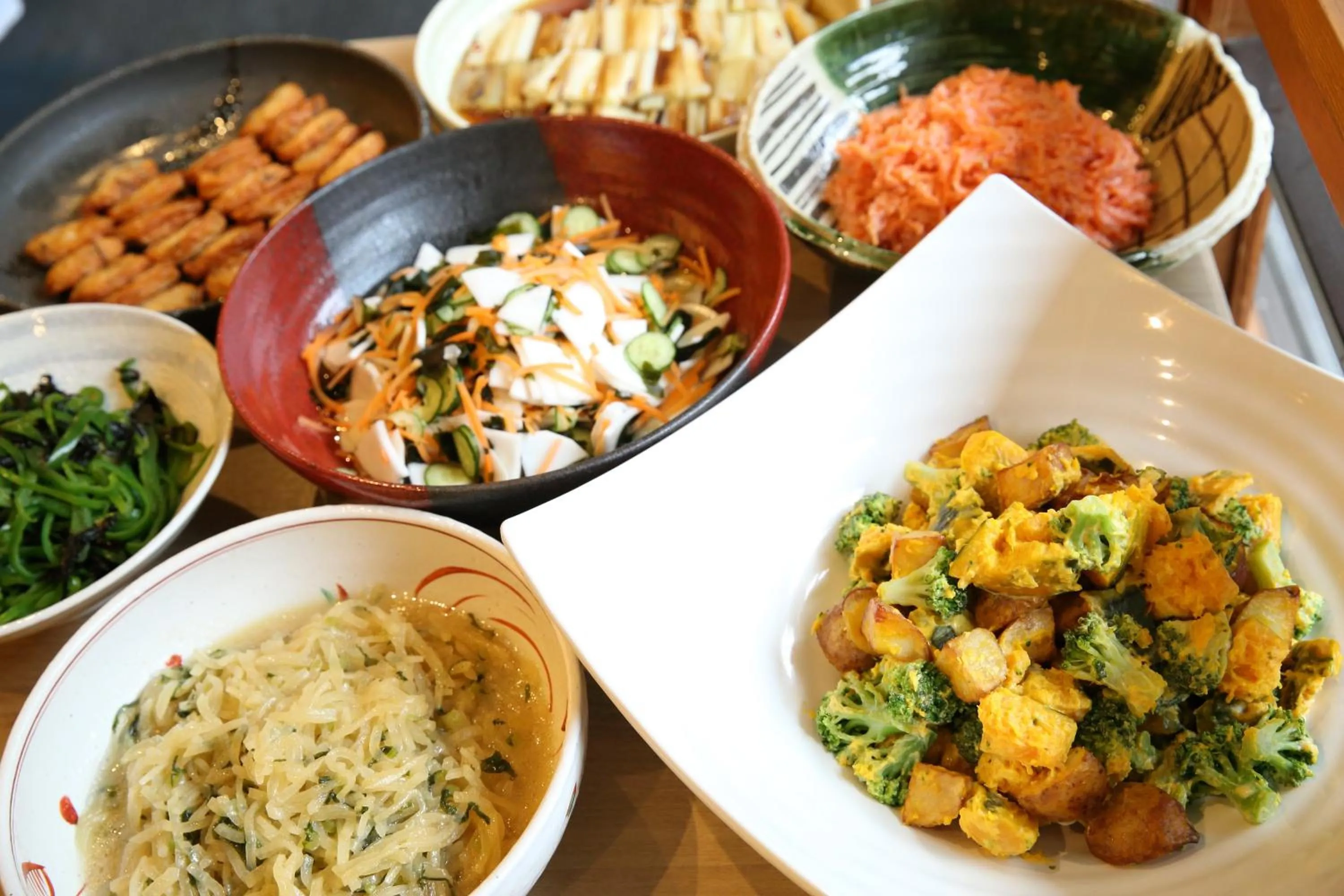 Buffet breakfast in Kurobe Unazukionsen Yamanoha