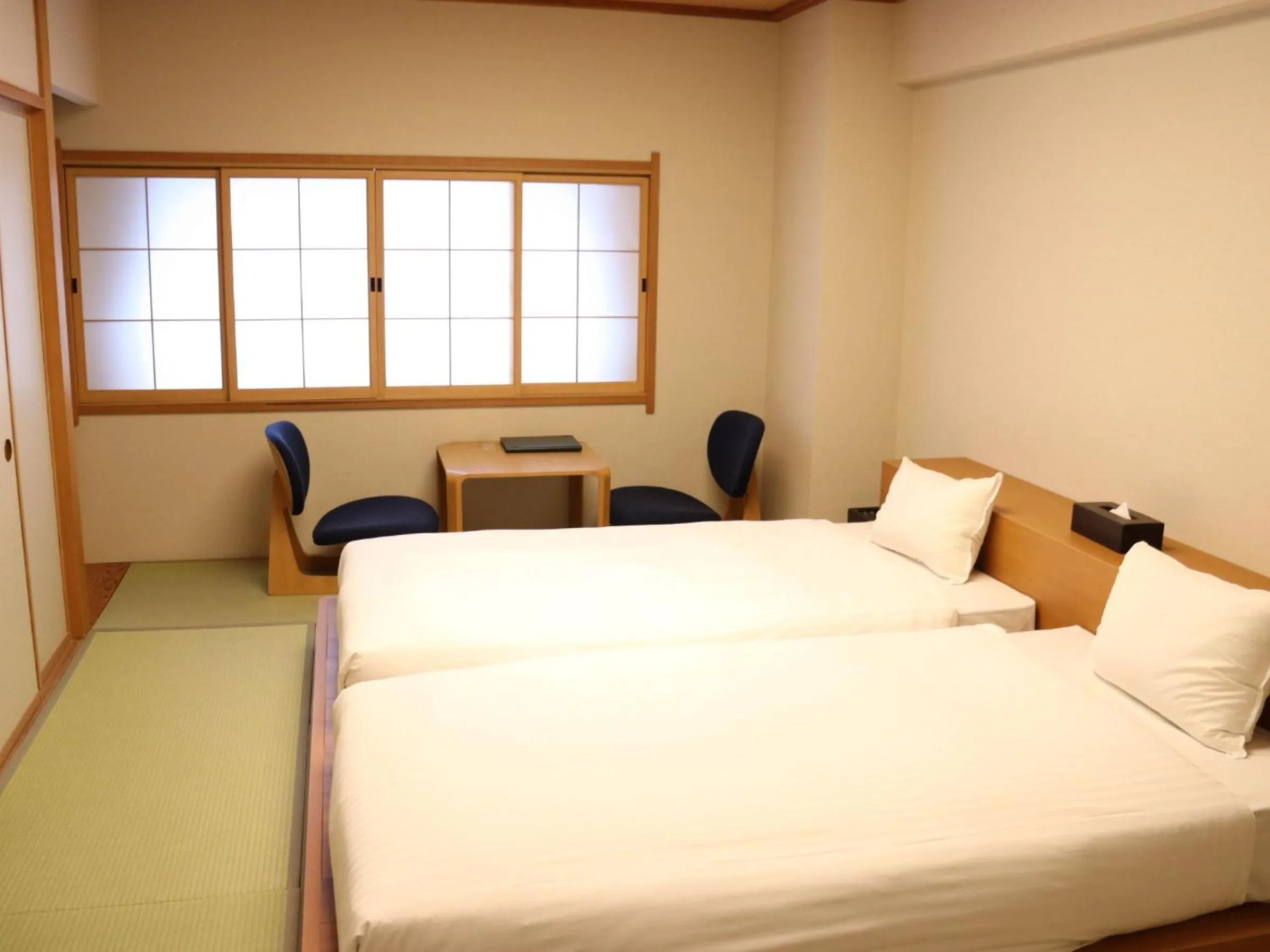Bed in Kurobe Unazukionsen Yamanoha