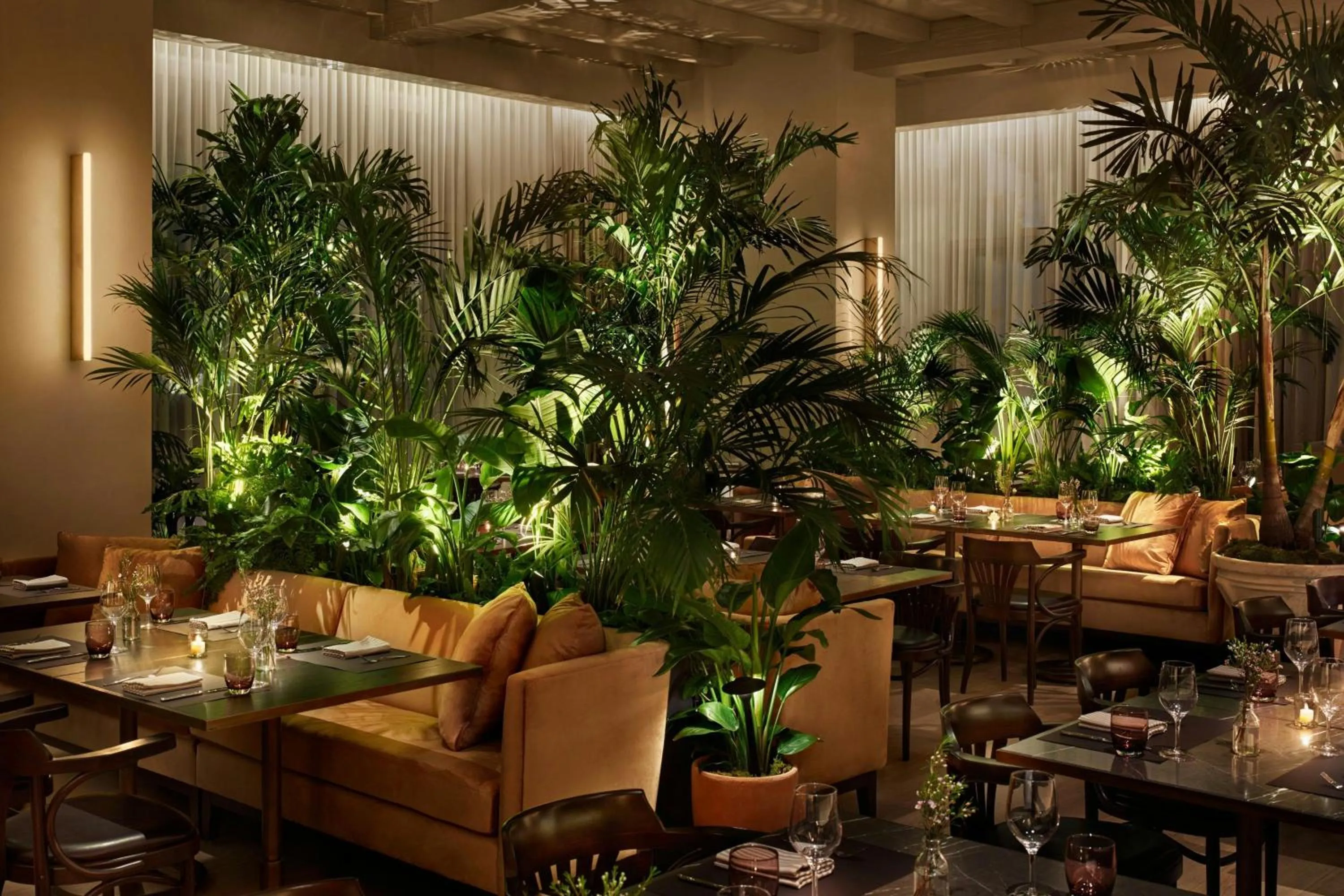 Restaurant/places to eat in The Times Square EDITION New York