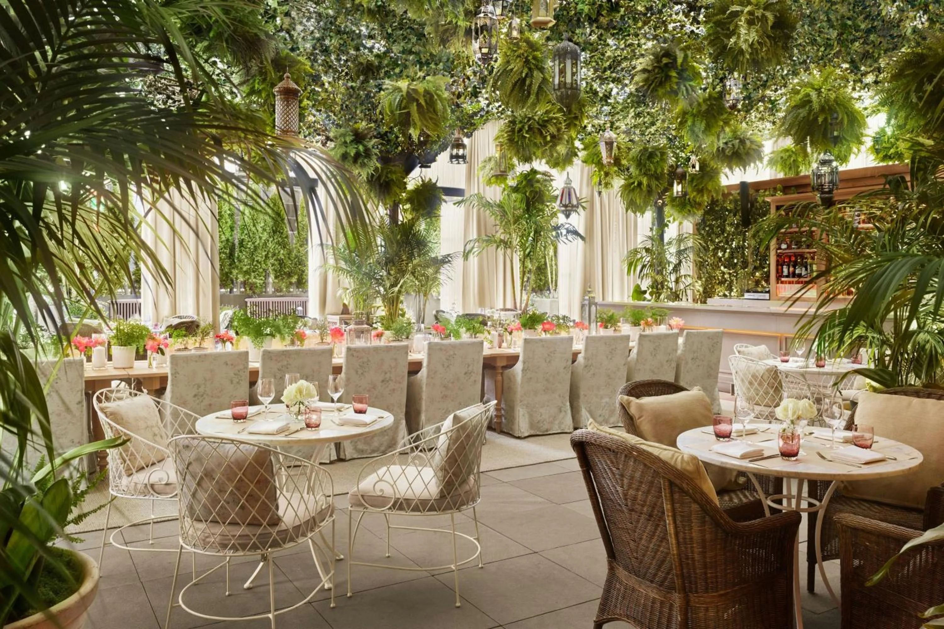 Restaurant/places to eat in The Times Square EDITION New York