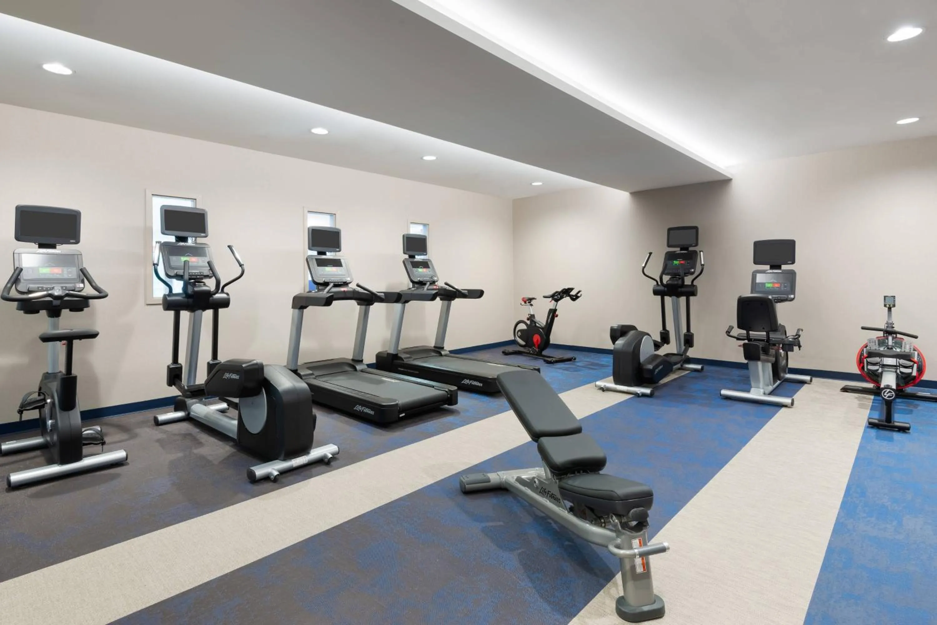 Fitness centre/facilities in Residence Inn by Marriott Buffalo Downtown