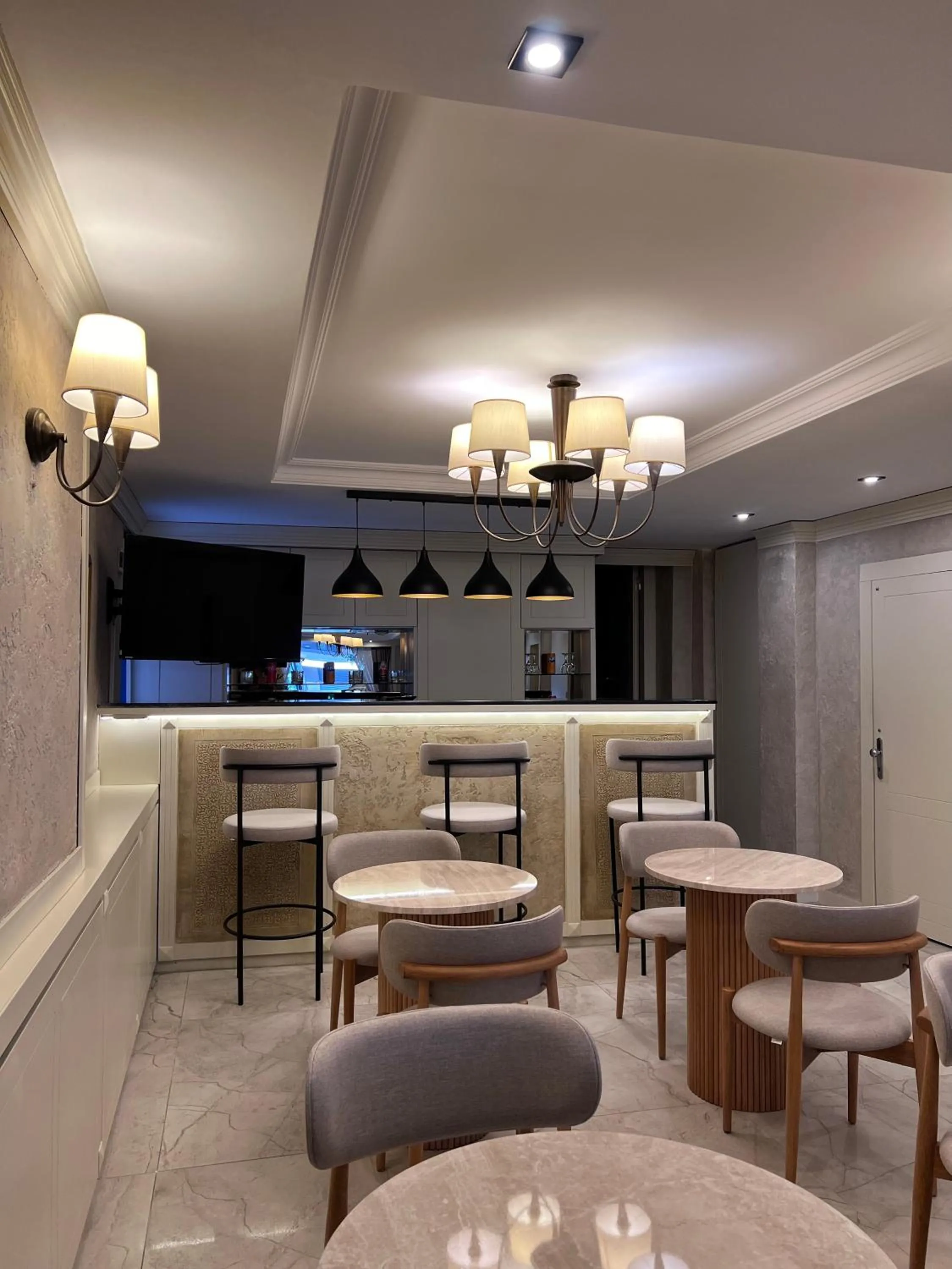 TV and multimedia in Gul Hotel