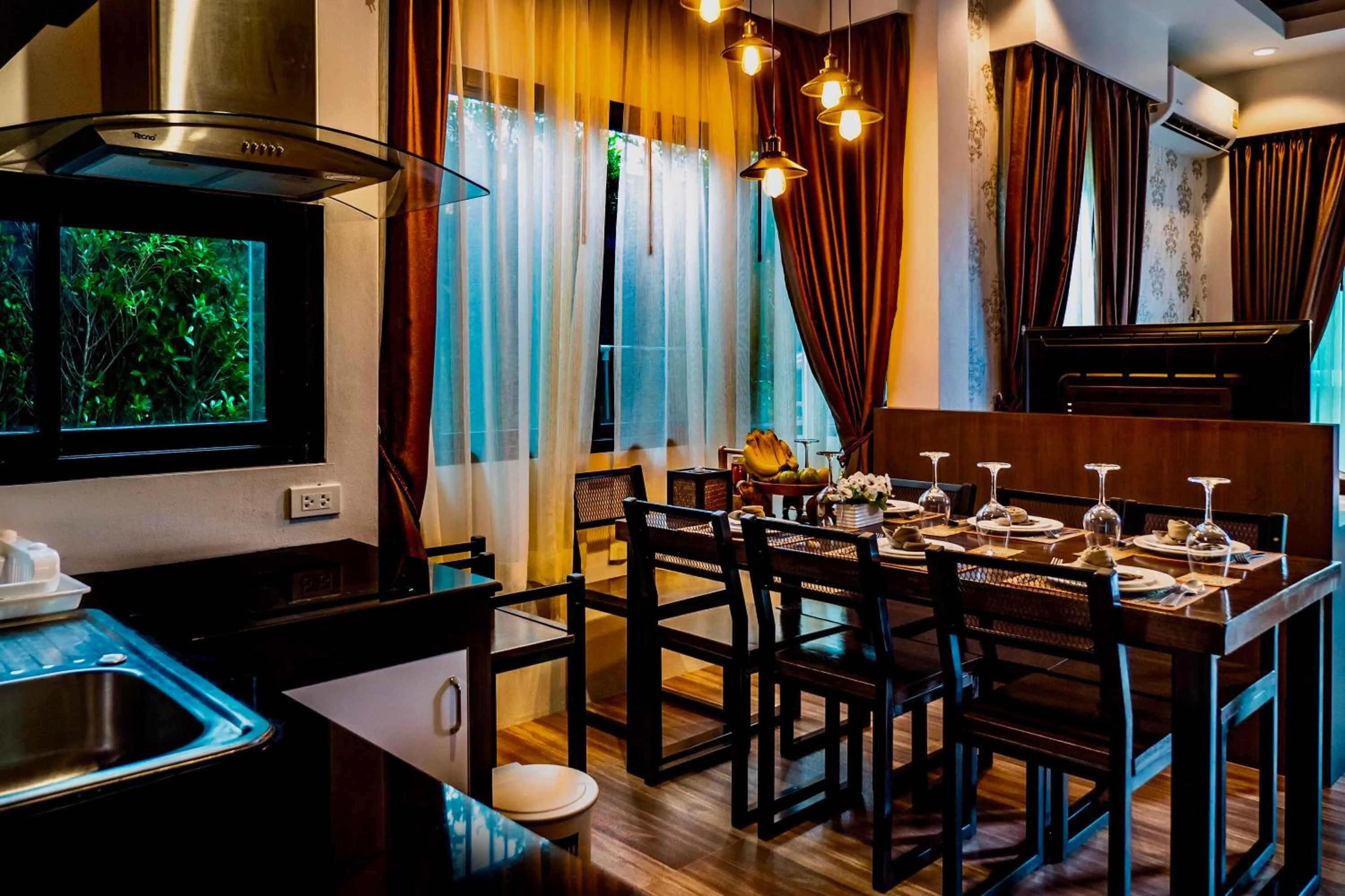 Kitchen or kitchenette in KG Private Pool Villas Soi 9