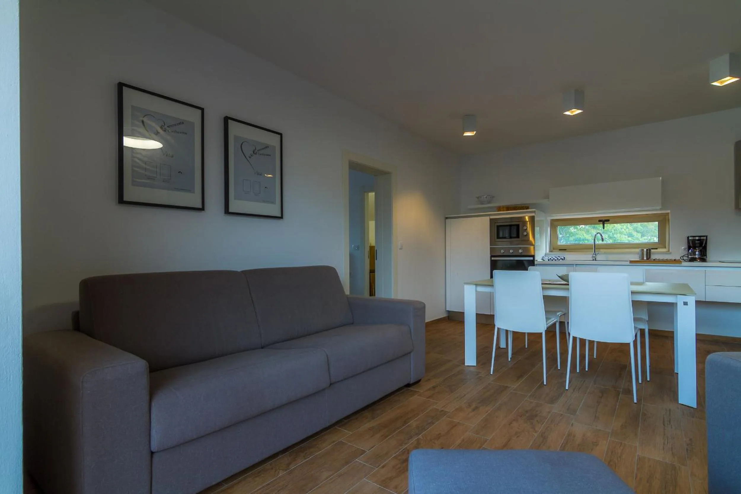 Dining area in Villa Royal