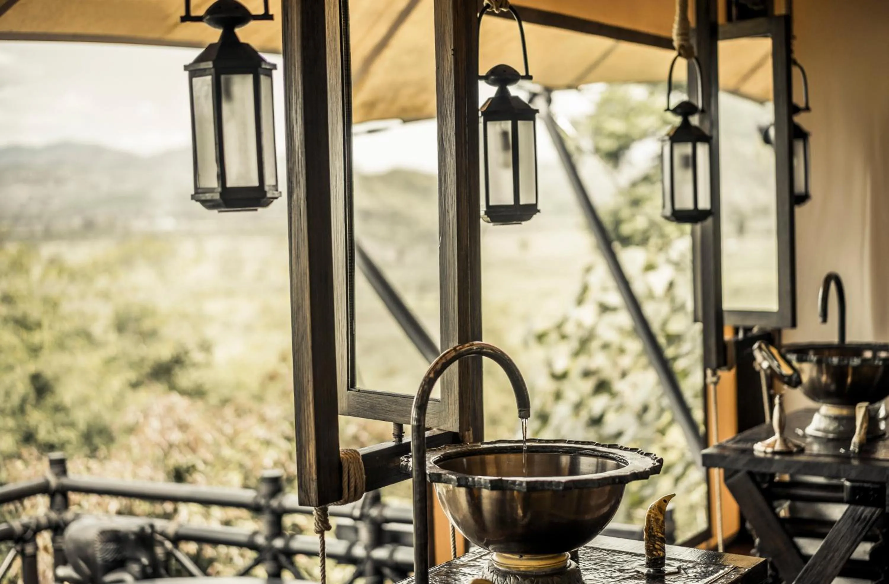 Toilet in Four Seasons Tented Camp Golden Triangle