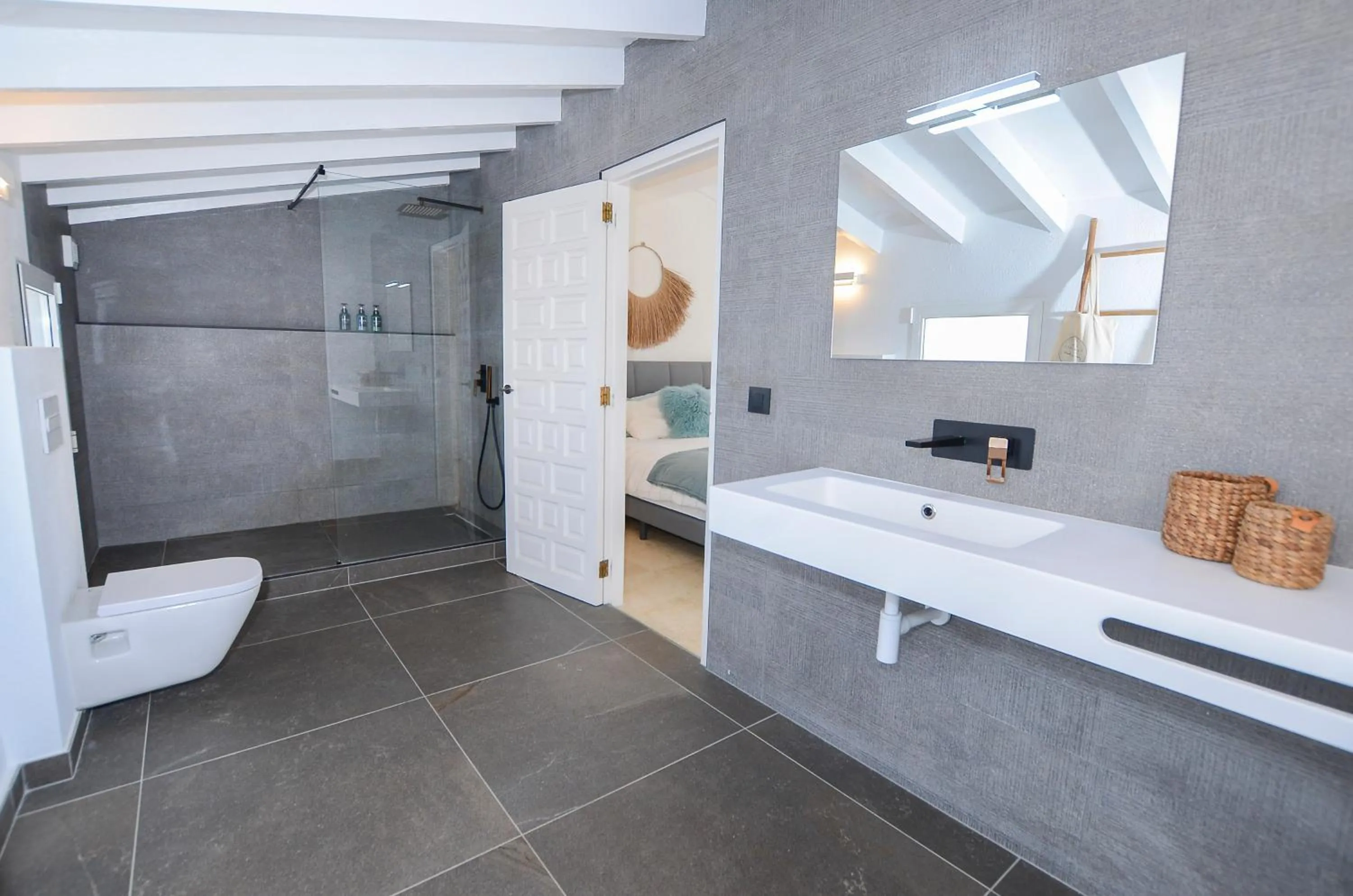 Shower in Casa Pedramala