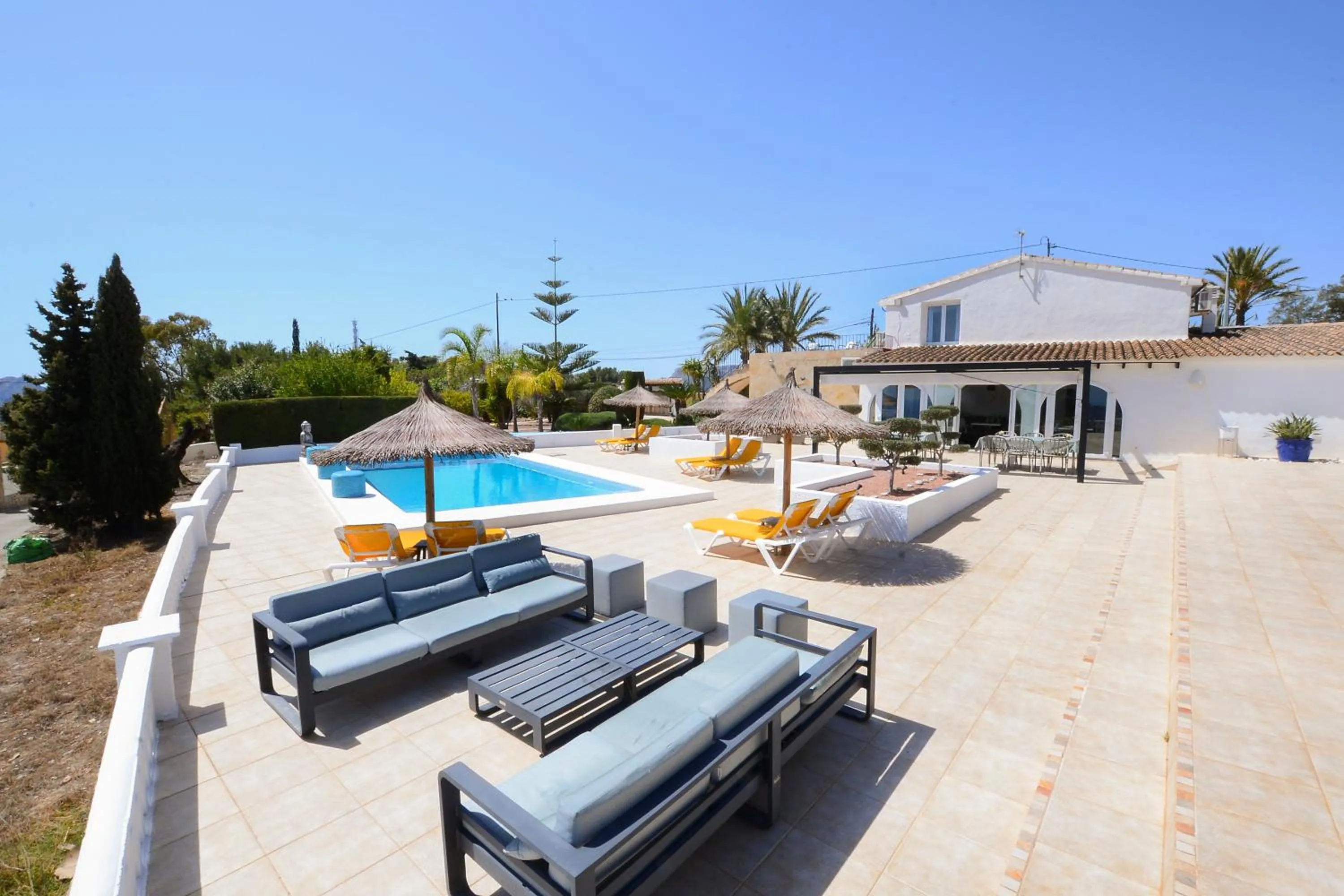 Property building in Casa Pedramala