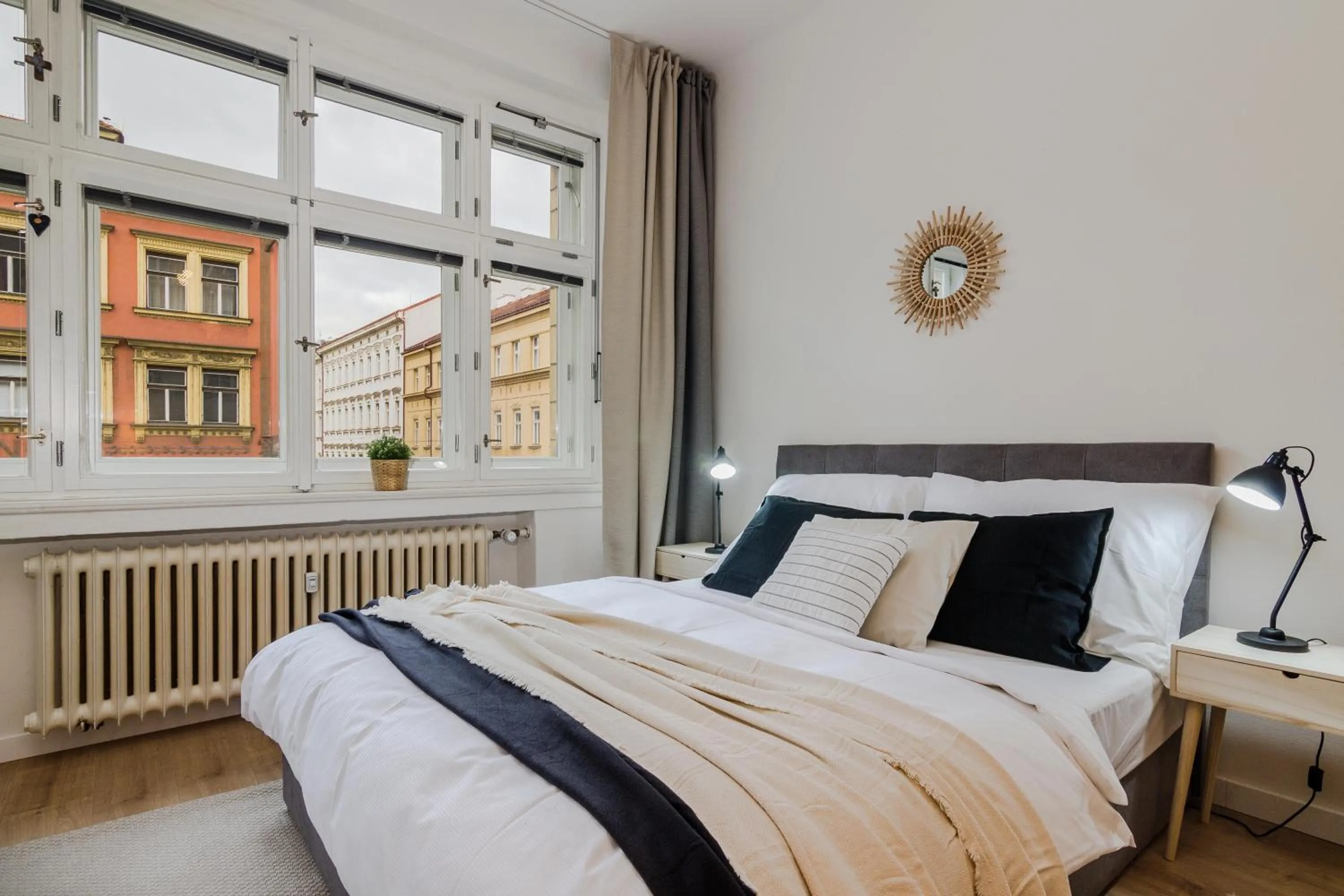 Bed in APT in Prague Charles Bridge 1km by Michal&Friends