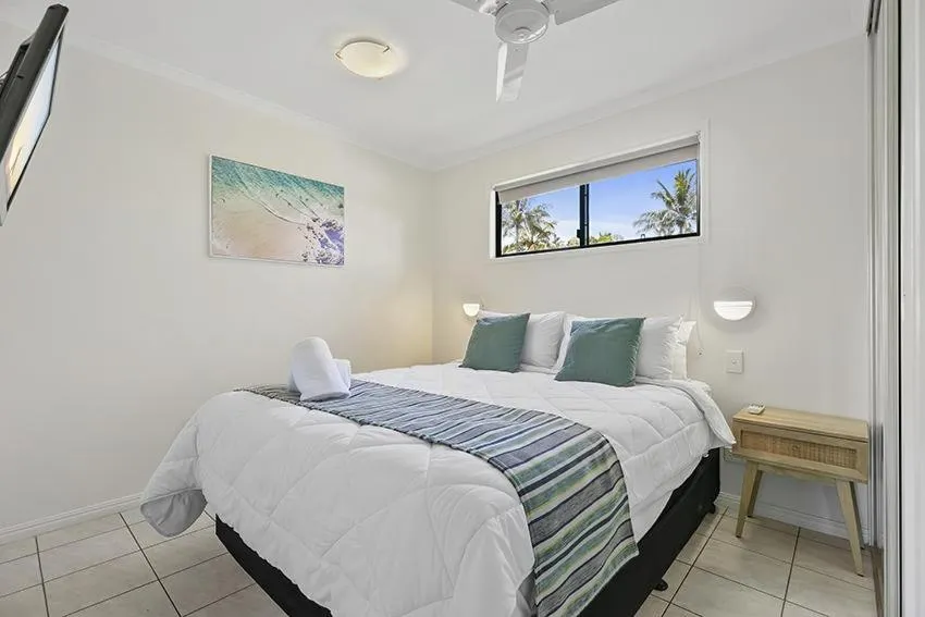 Bedroom, Bed in Ingenia Holidays Hervey Bay