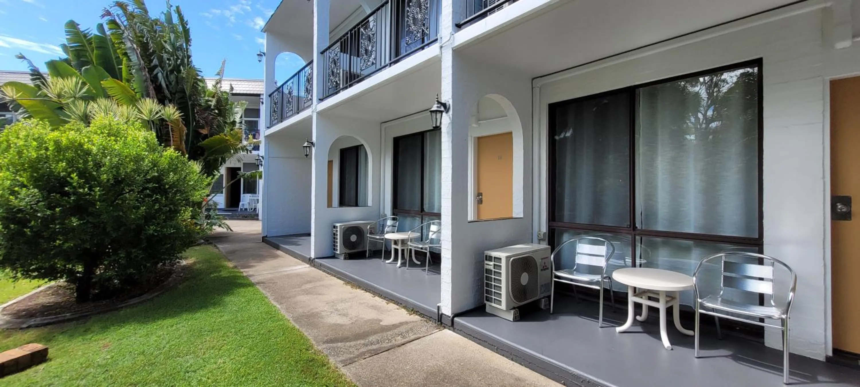 Property building in Tower Court Motel - adults only haven