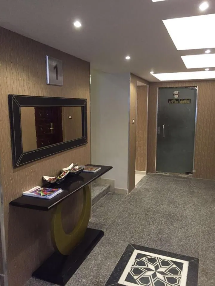 Decorative detail in Rukon Buotat 15