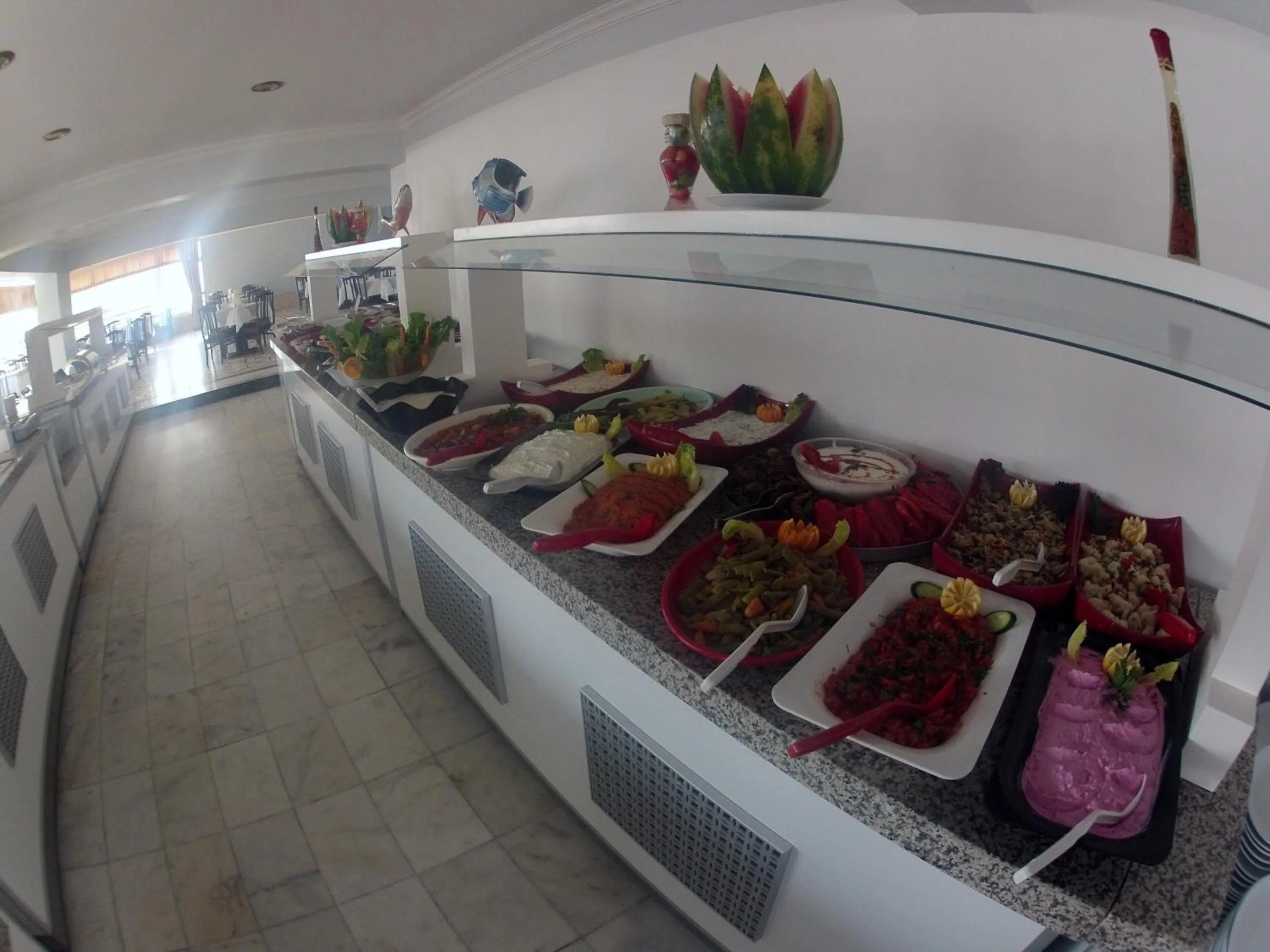 Food and drinks in Surtel Hotel