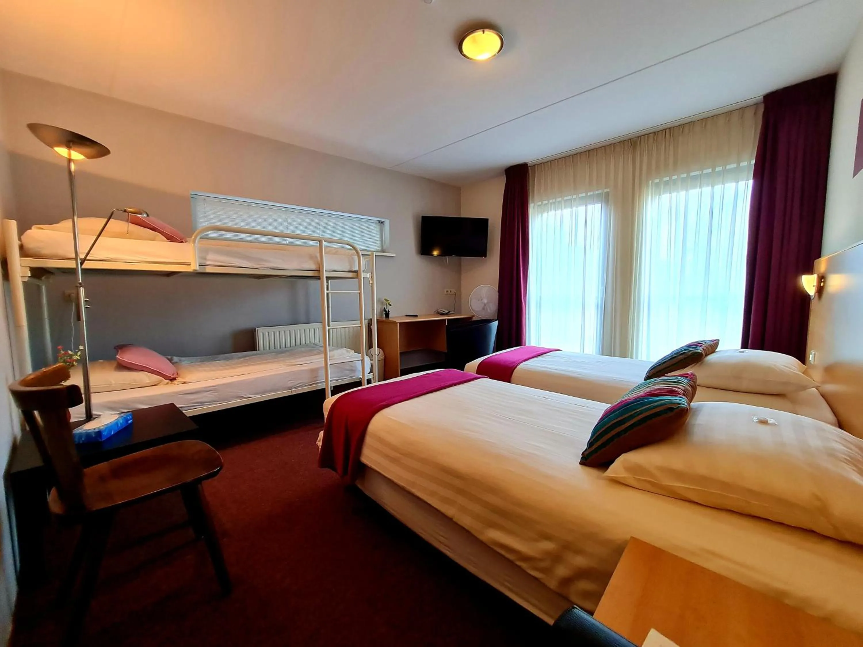 Photo of the whole room, Bed in Hotel Restaurant 't Trefpunt