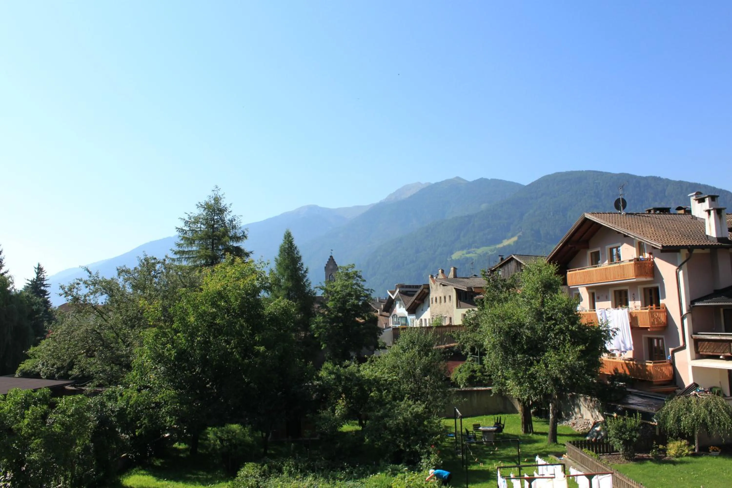 View (from property/room) in Residence die Färbe
