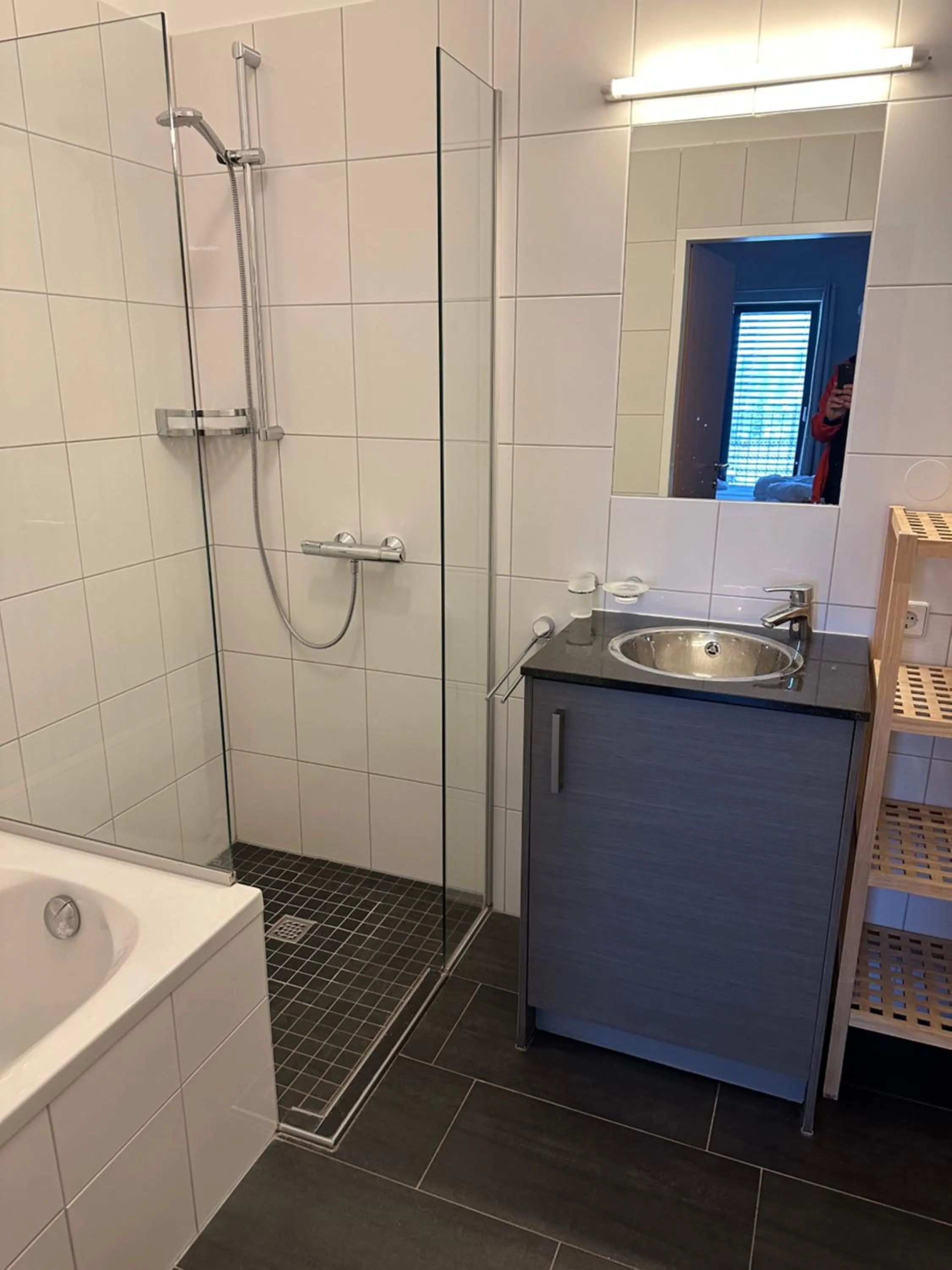 Bathroom in Appart Laijola