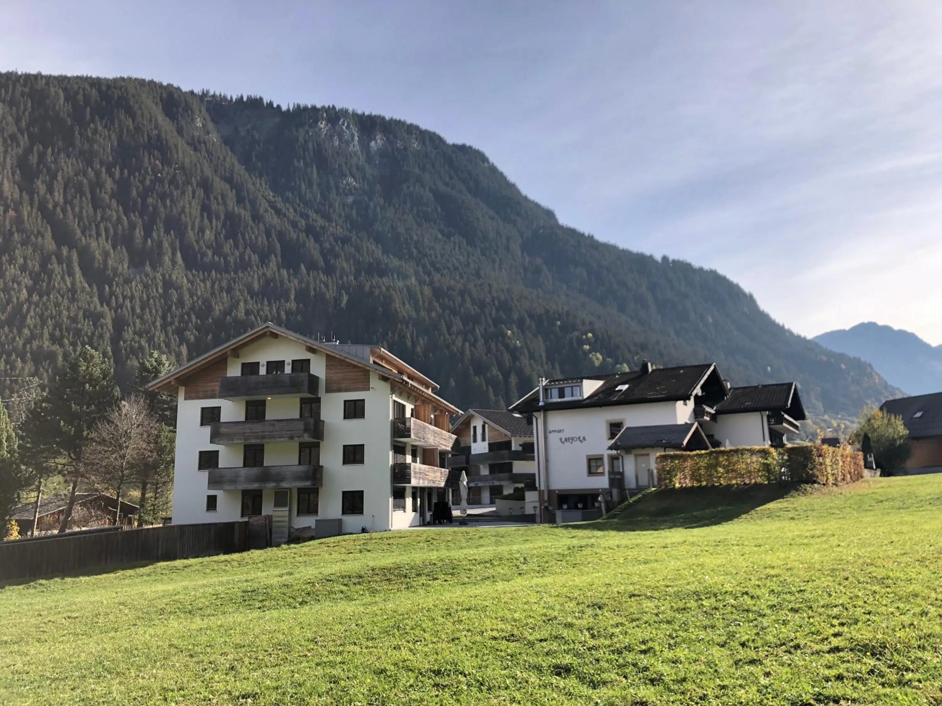 Property building in Appart Laijola