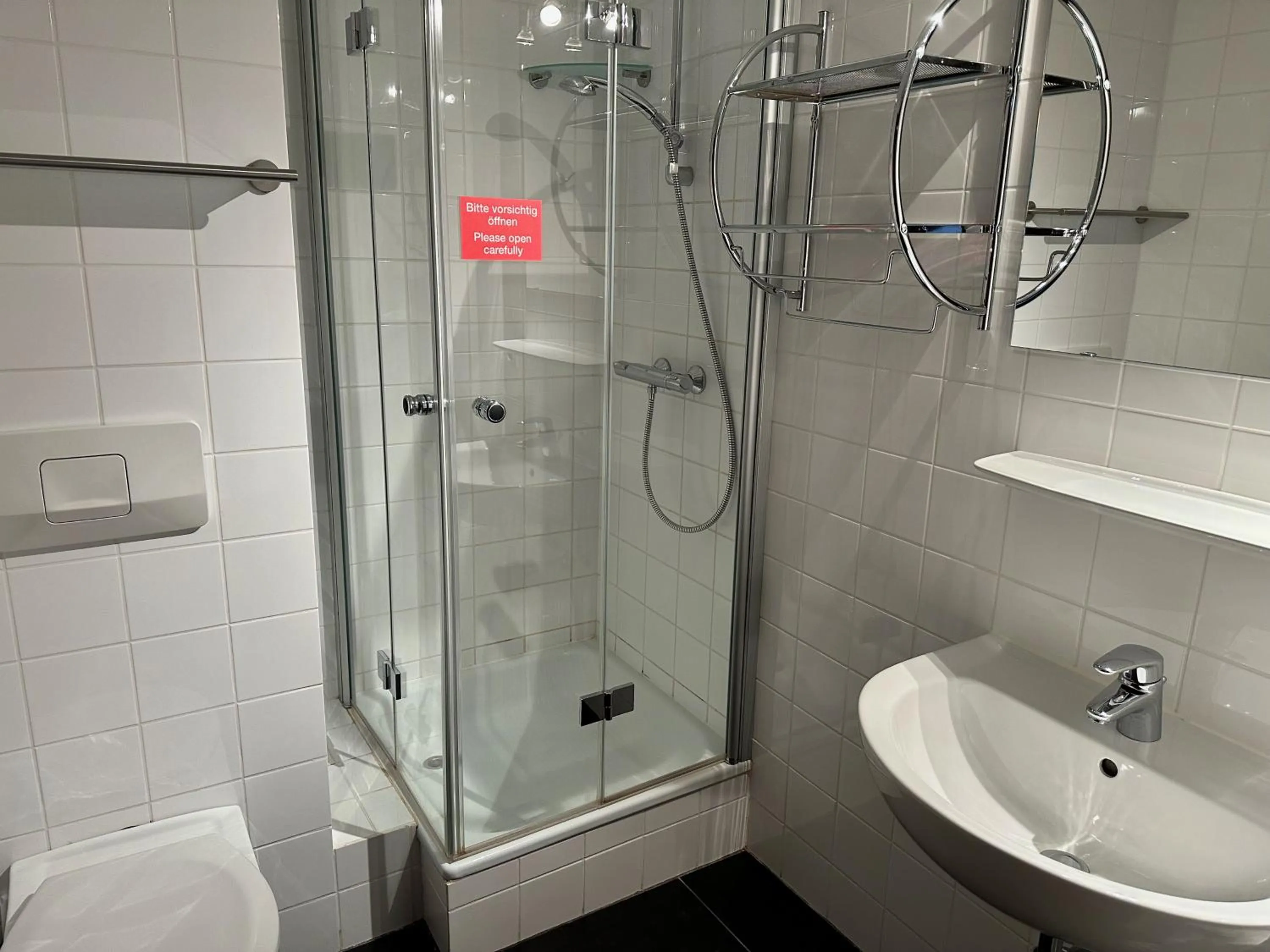 Bathroom in Appart Laijola