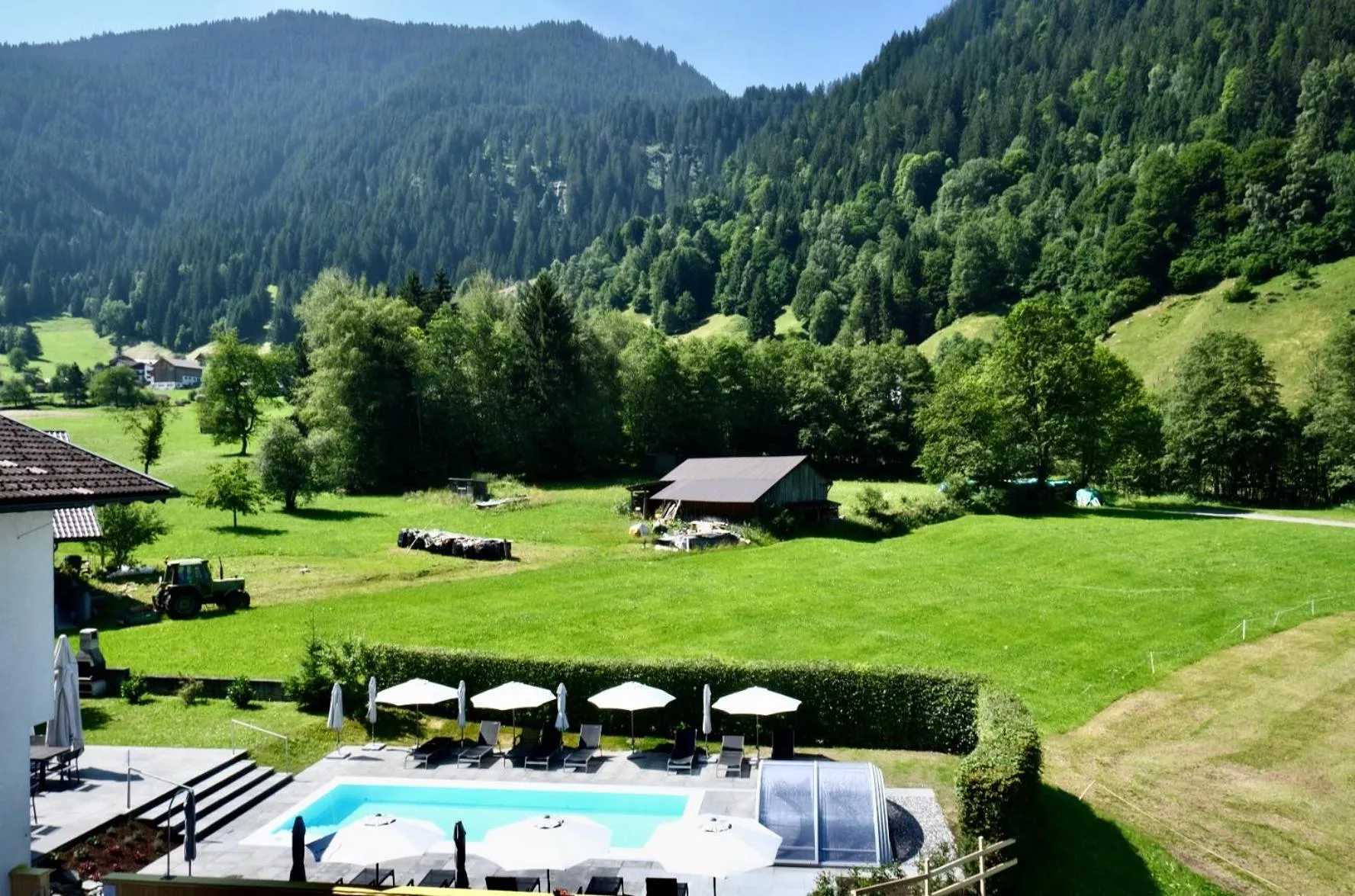 Pool view in Appart Laijola