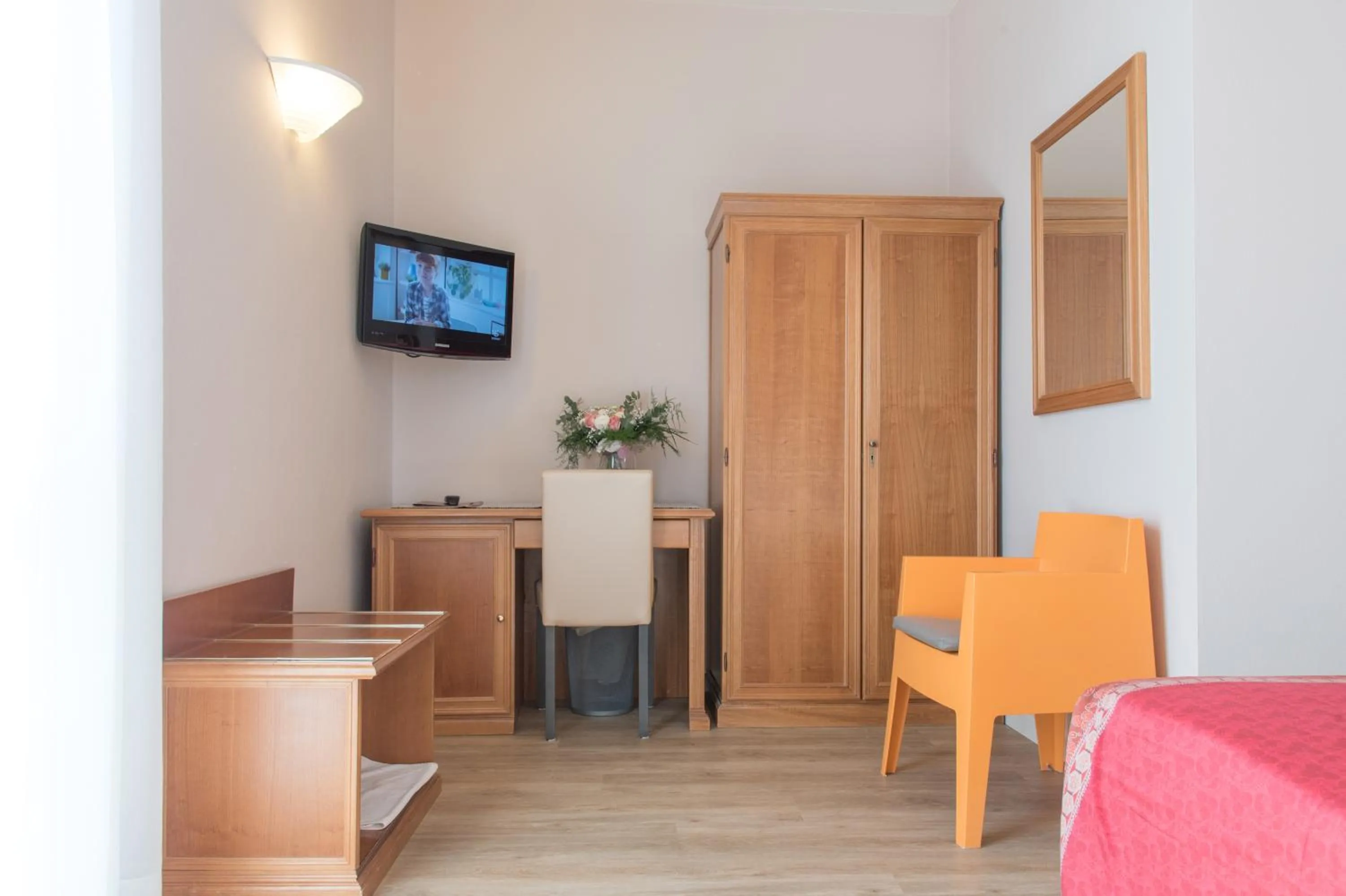 hair dresser in Hotel Antica Stallera