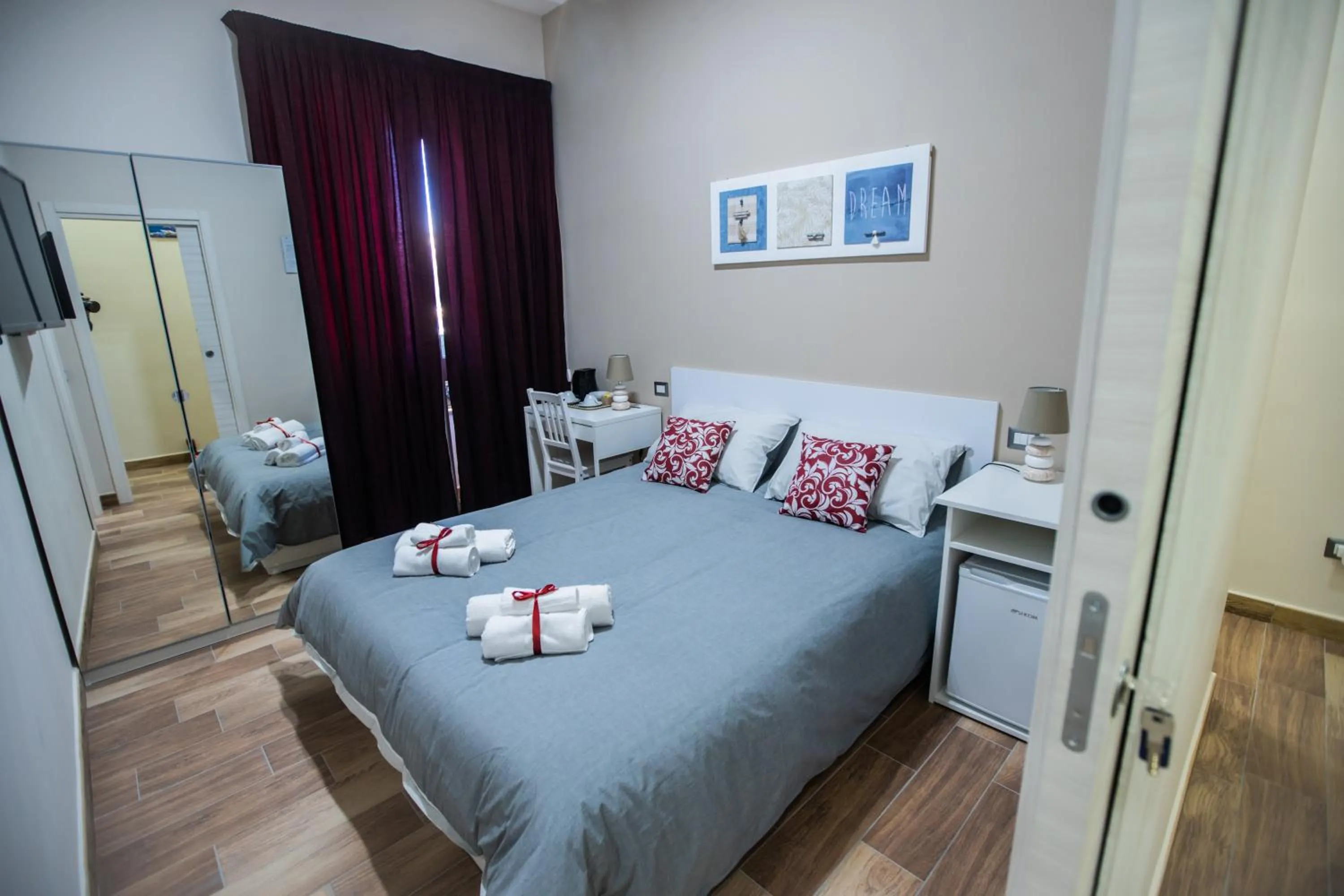 Bedroom, Bed in Bellorizzonte