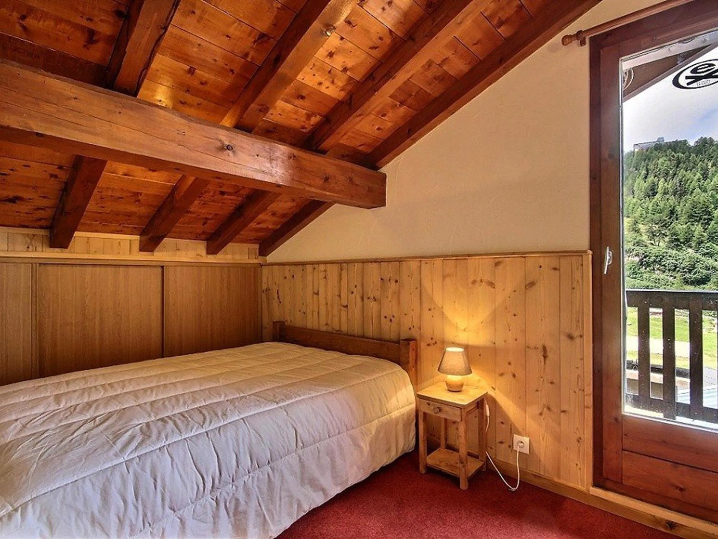 Grand duplex rénové 4 chambres près des pistes - FR-1-455-64