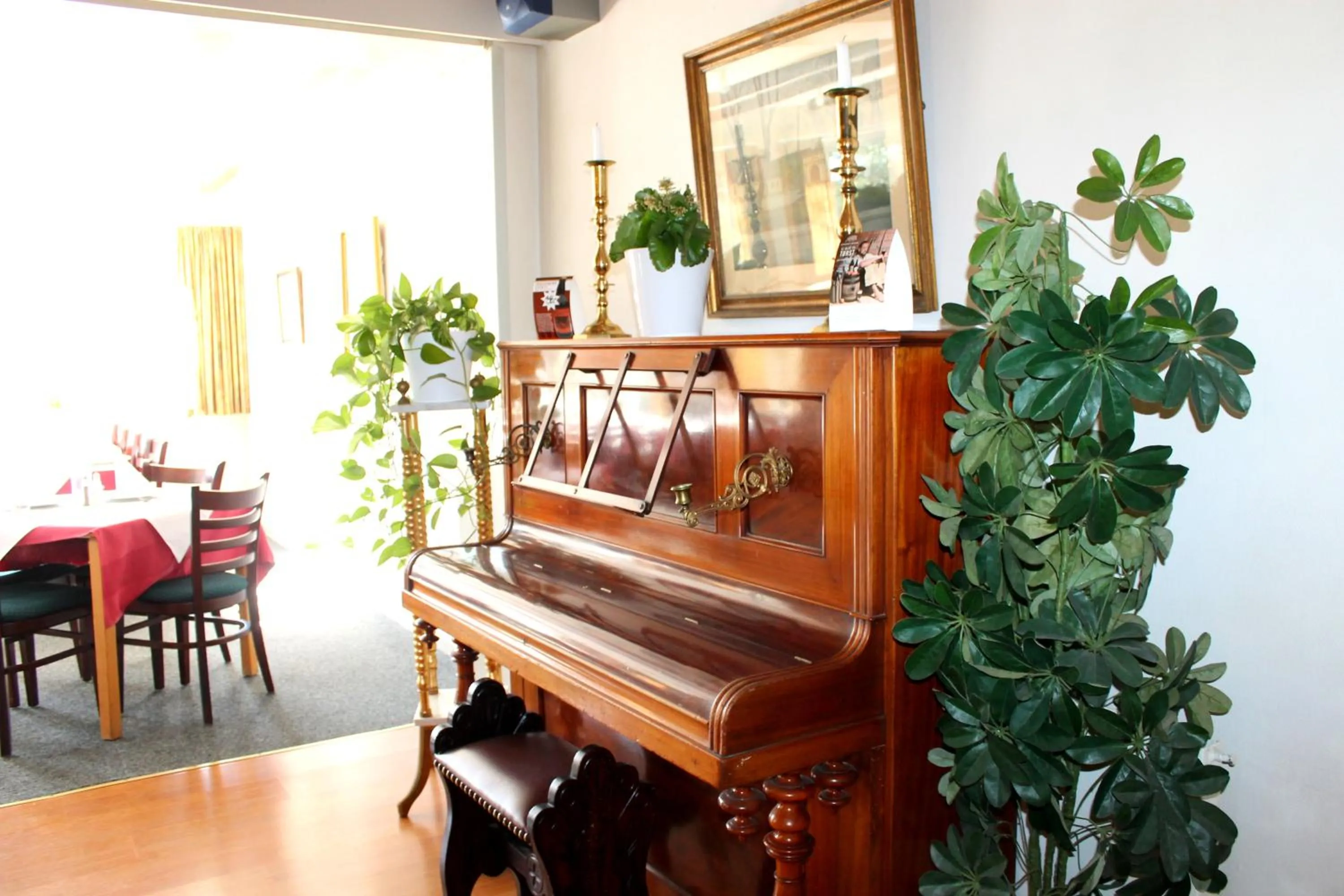 Decorative detail in Medio Apartments